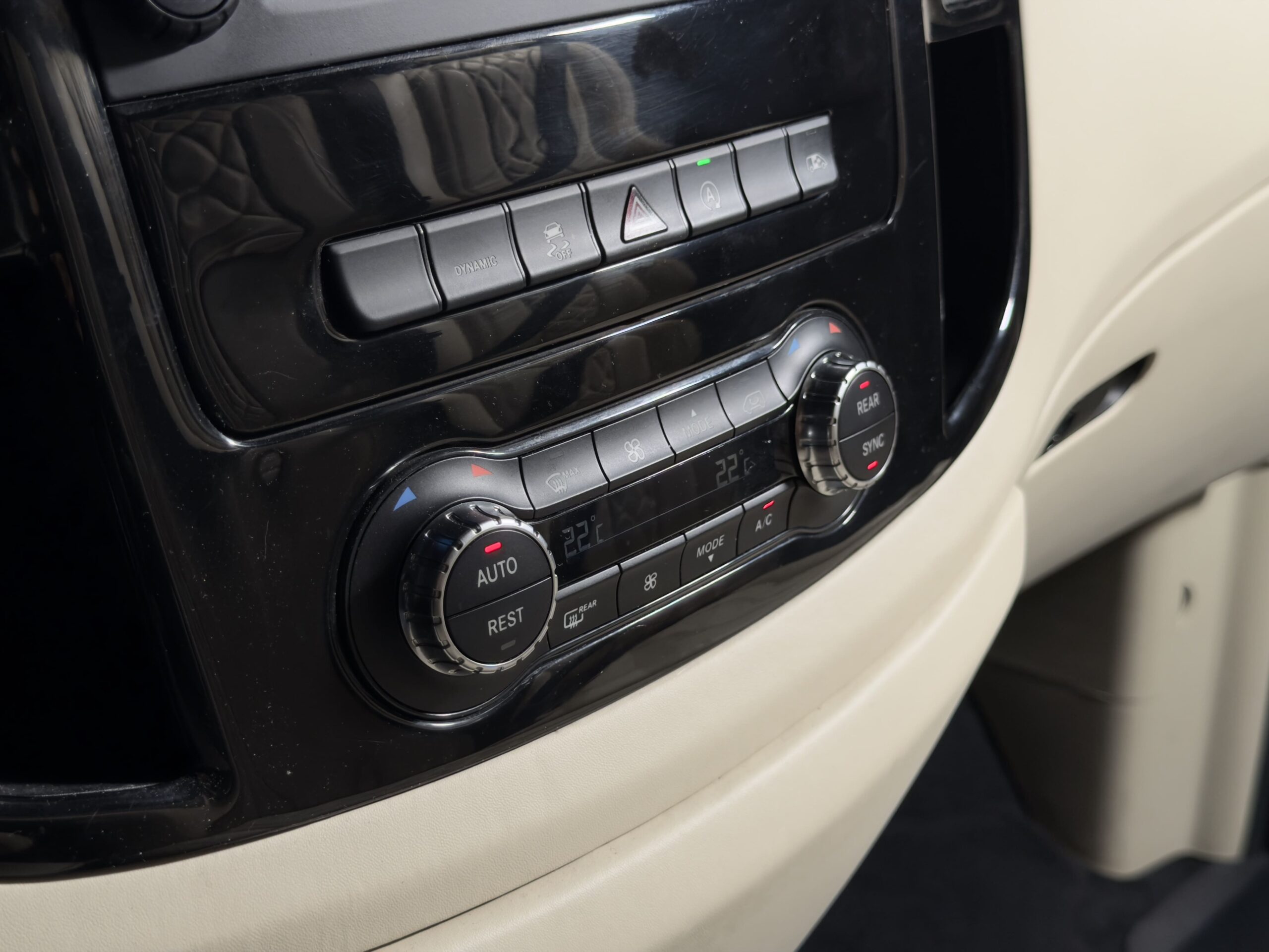 2023 Mercedes-Benz Vito Tourer Select Plus 124 CDI ELWB 4×4