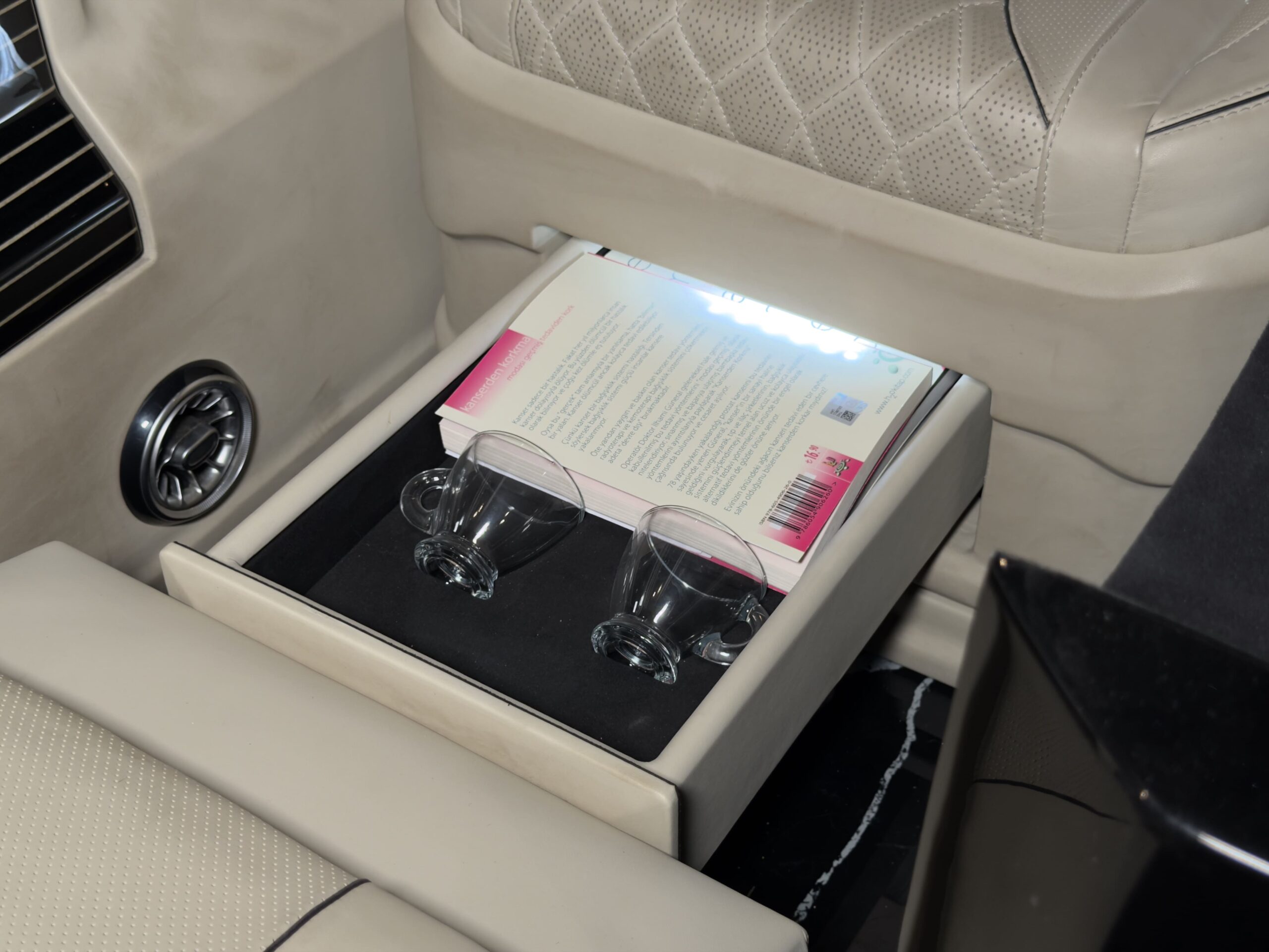 2023 Mercedes-Benz Vito Tourer Select Plus 124 CDI ELWB 4×4