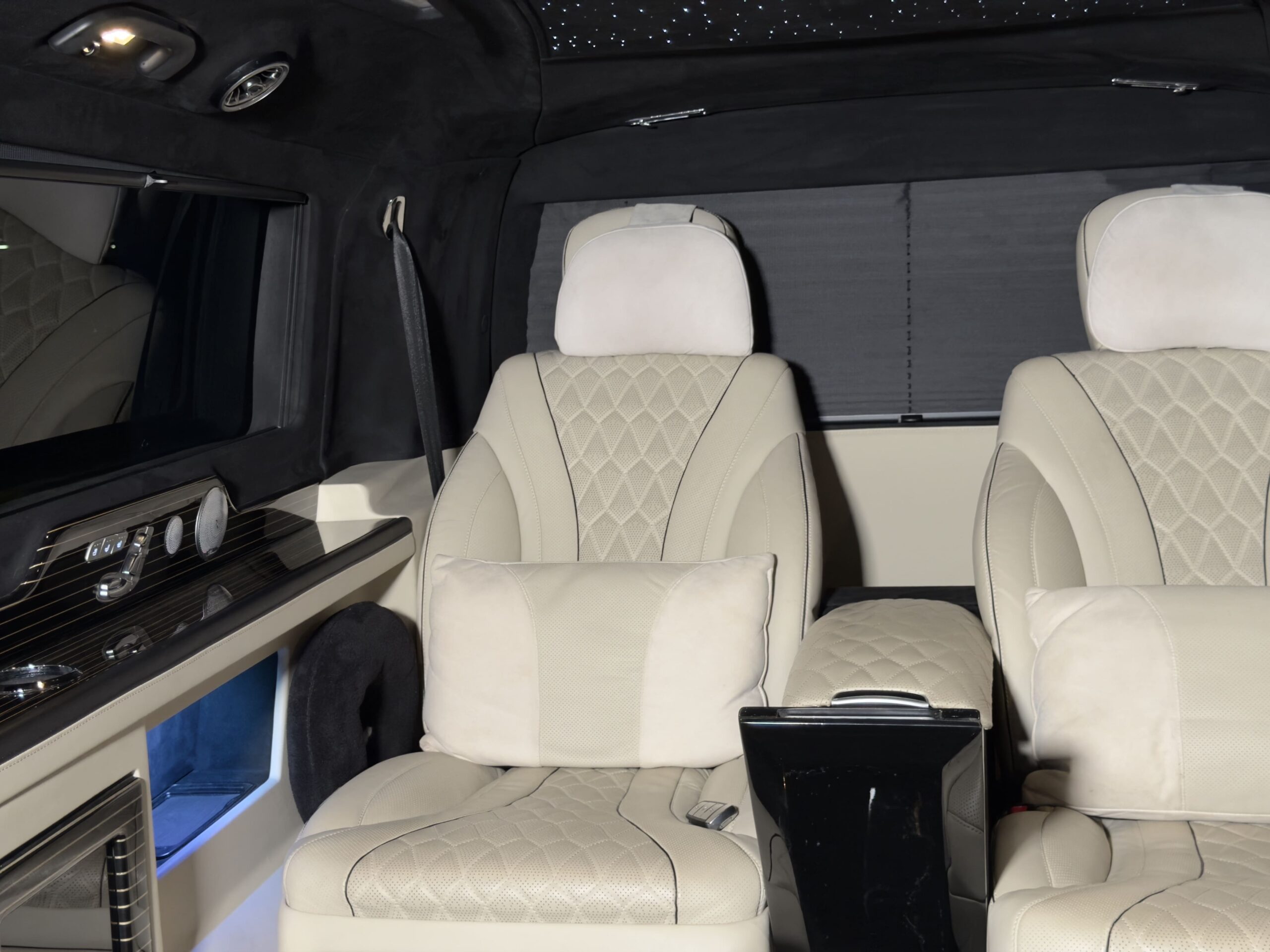 2023 Mercedes-Benz Vito Tourer Select Plus 124 CDI ELWB 4×4