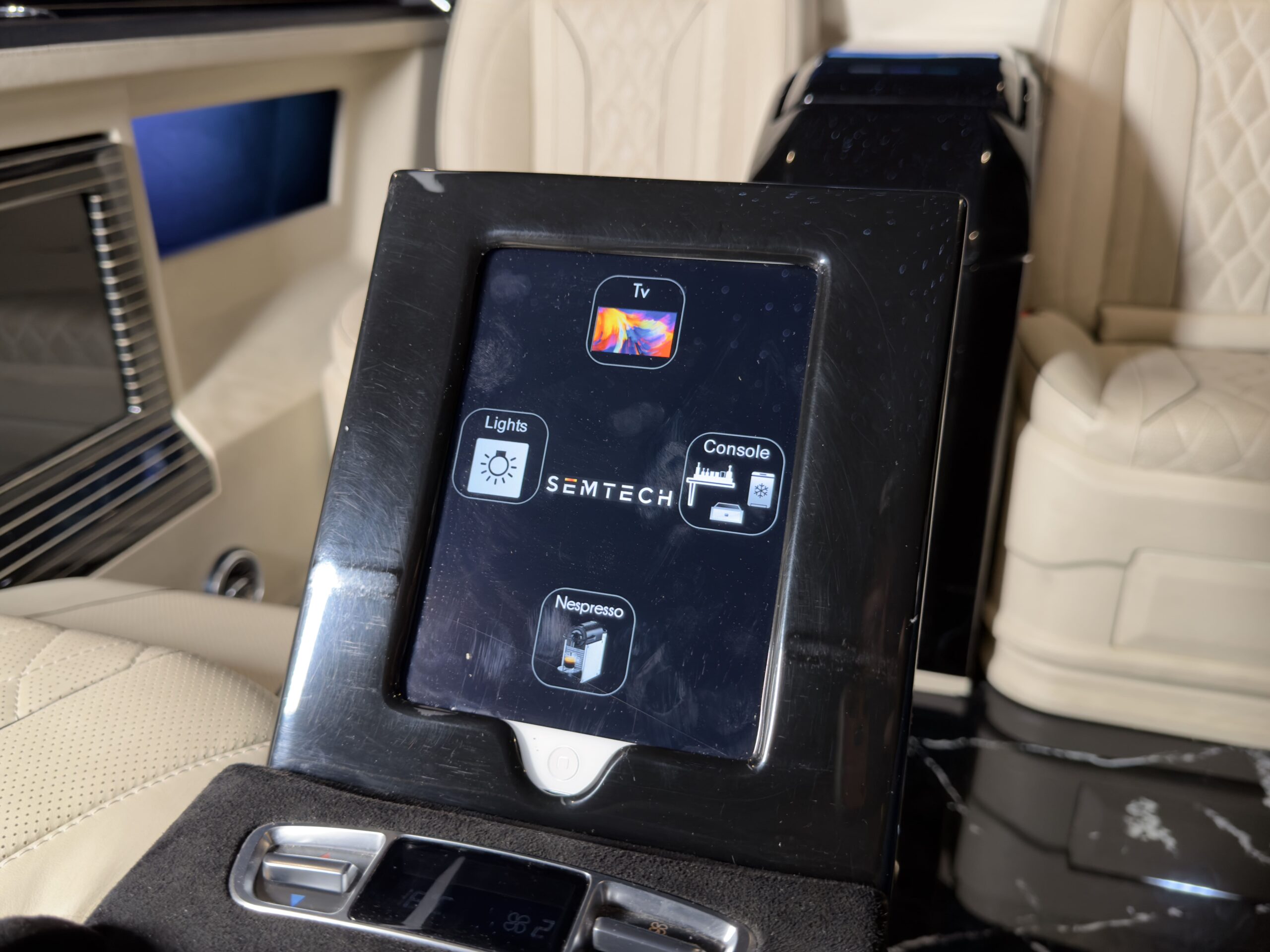 2023 Mercedes-Benz Vito Tourer Select Plus 124 CDI ELWB 4×4