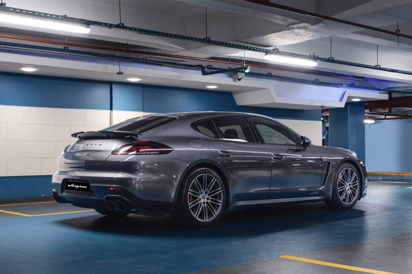 2015 Porsche Panamera GTS