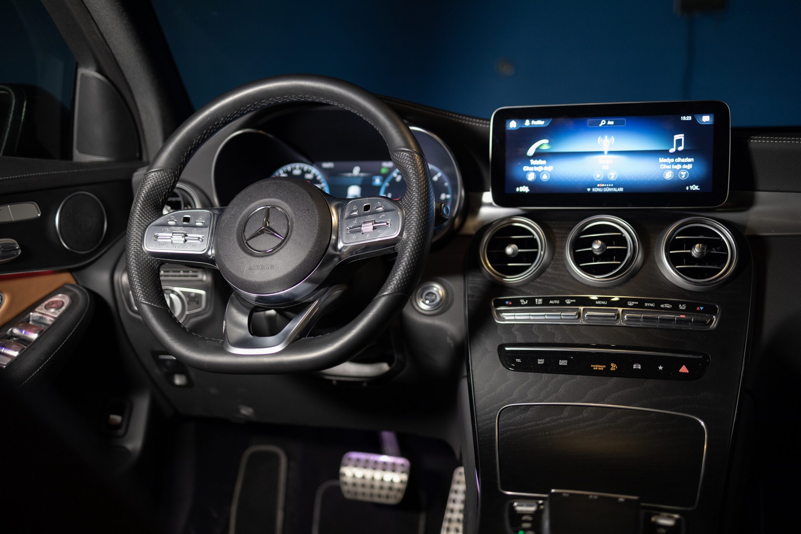 2022 Mercedes-Benz GLC Coupe 300d AMG