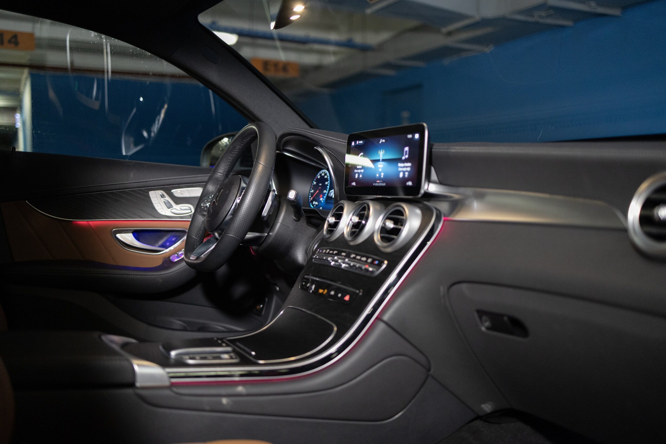 2022 Mercedes-Benz GLC Coupe 300d AMG