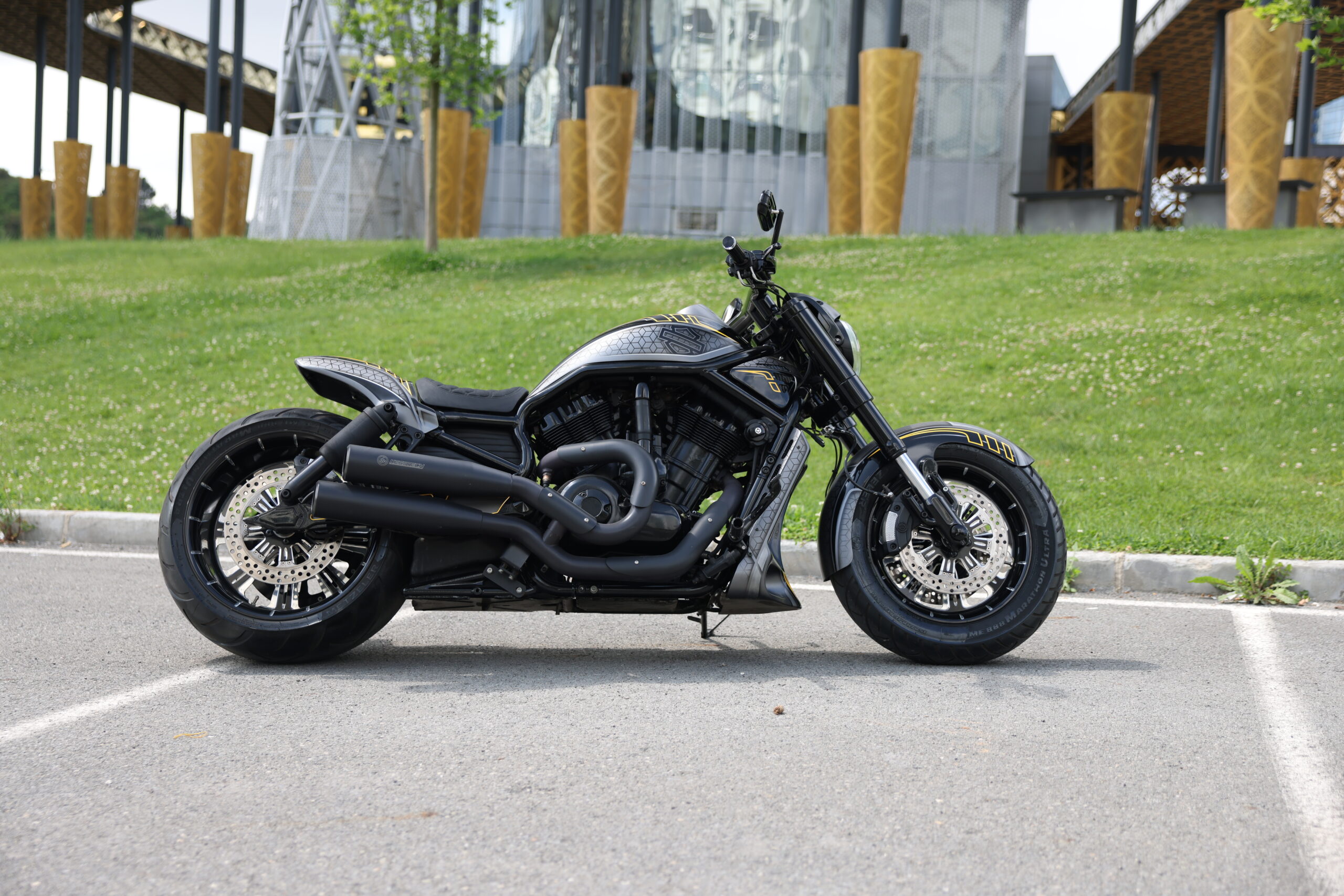 2011 Harley-Davidson VRSCDX Night Rod Special