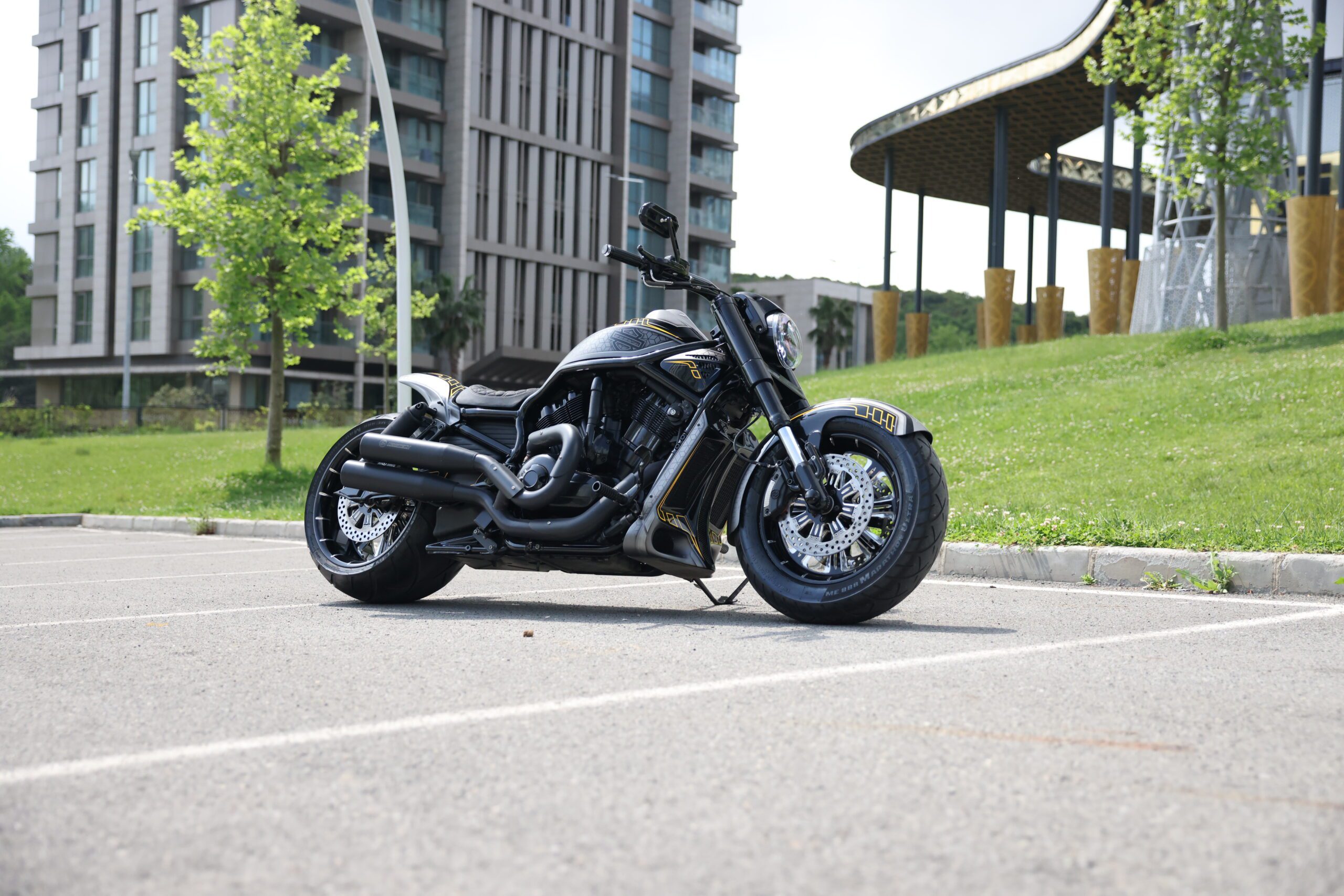 2011 Harley-Davidson VRSCDX Night Rod Special