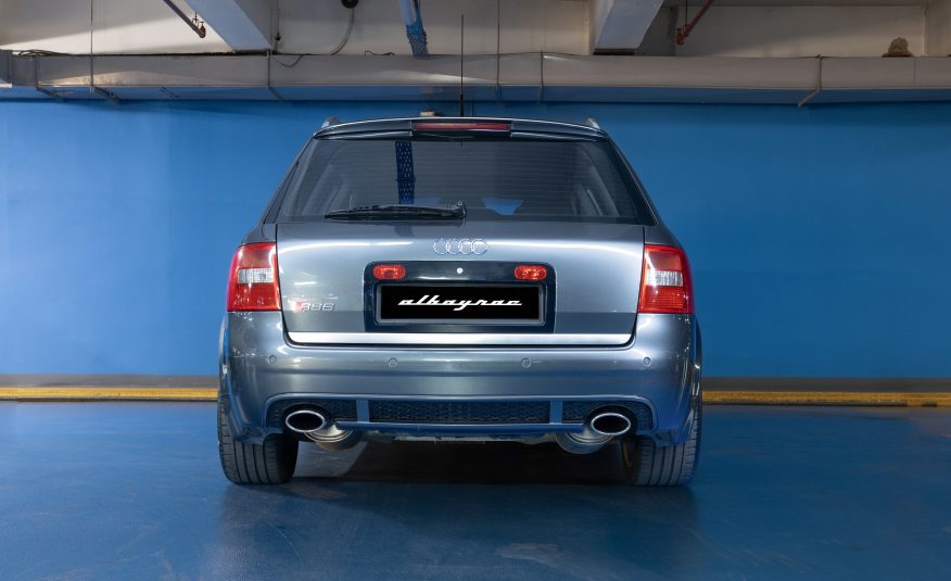 2004 Audi RS6 Avant