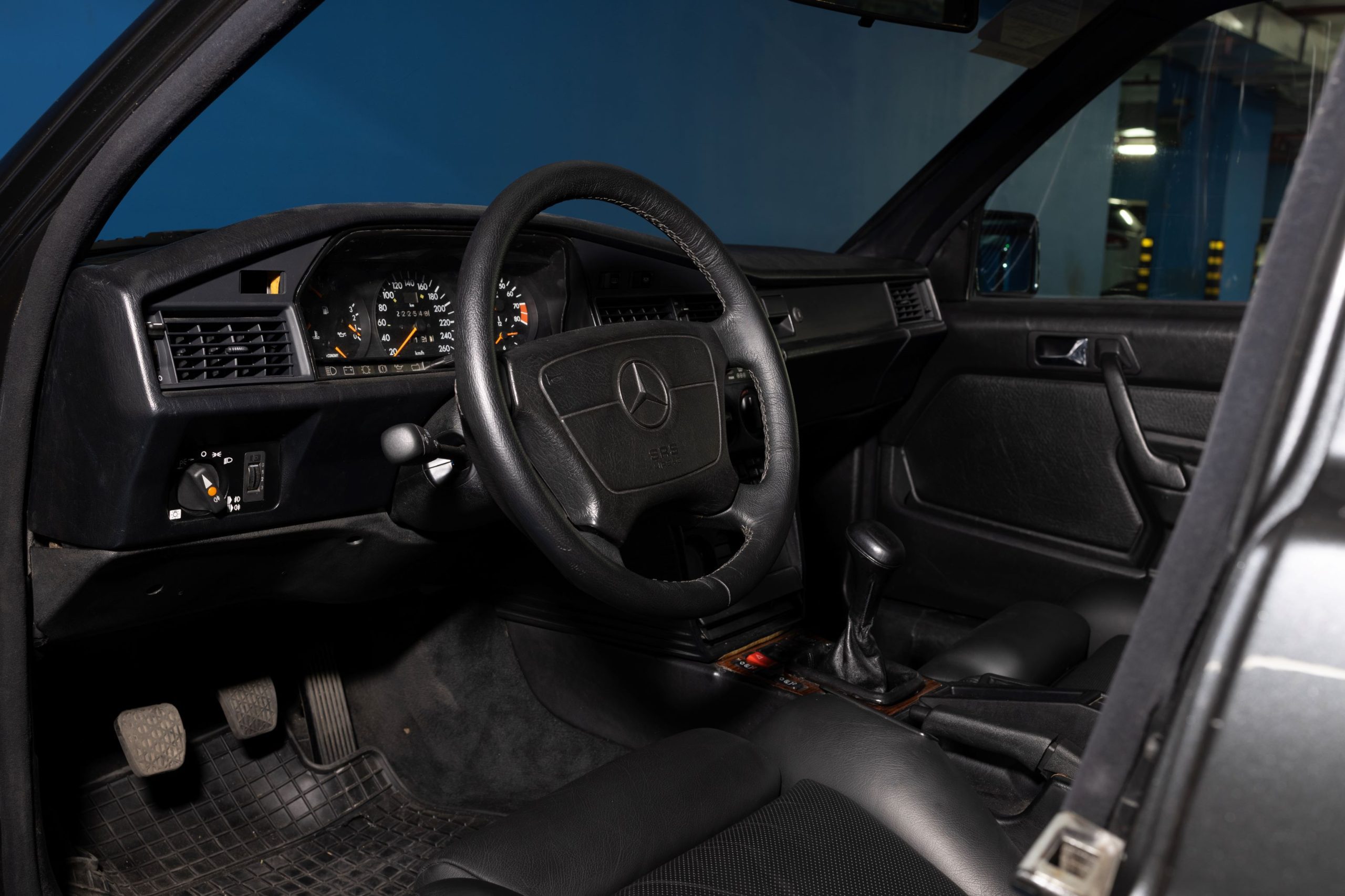 1986 Mercedes-Benz 190 E 2.3 16V