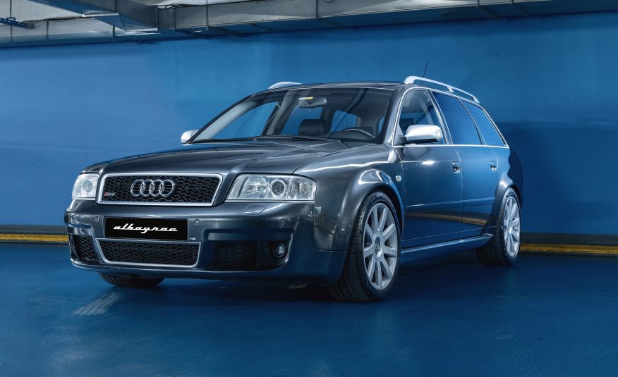 2004 Audi RS6 Avant