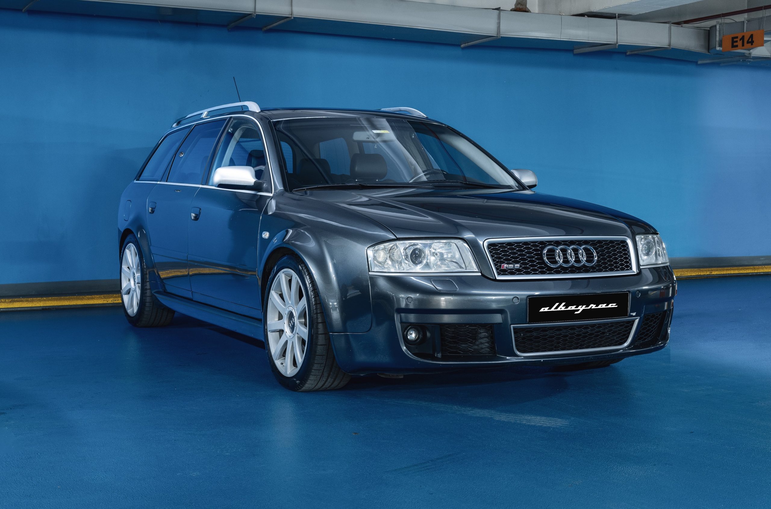 2004 Audi RS6 Avant