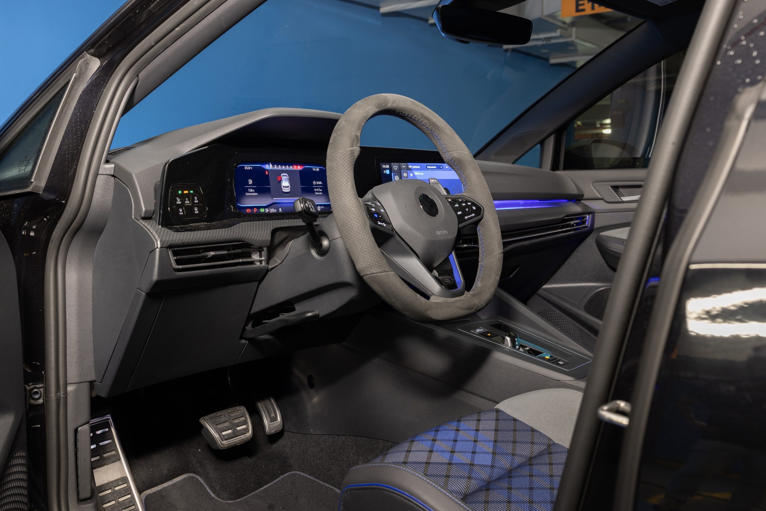 2022 Volkswagen Golf R