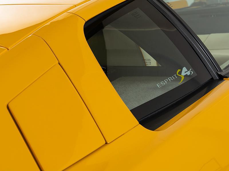 1995 Lotus Esprit S4s