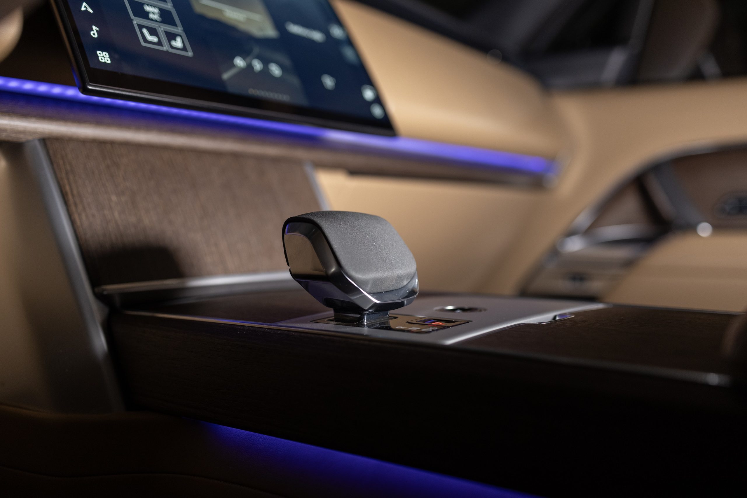 2023 Land Rover Range Rover D350 HSE