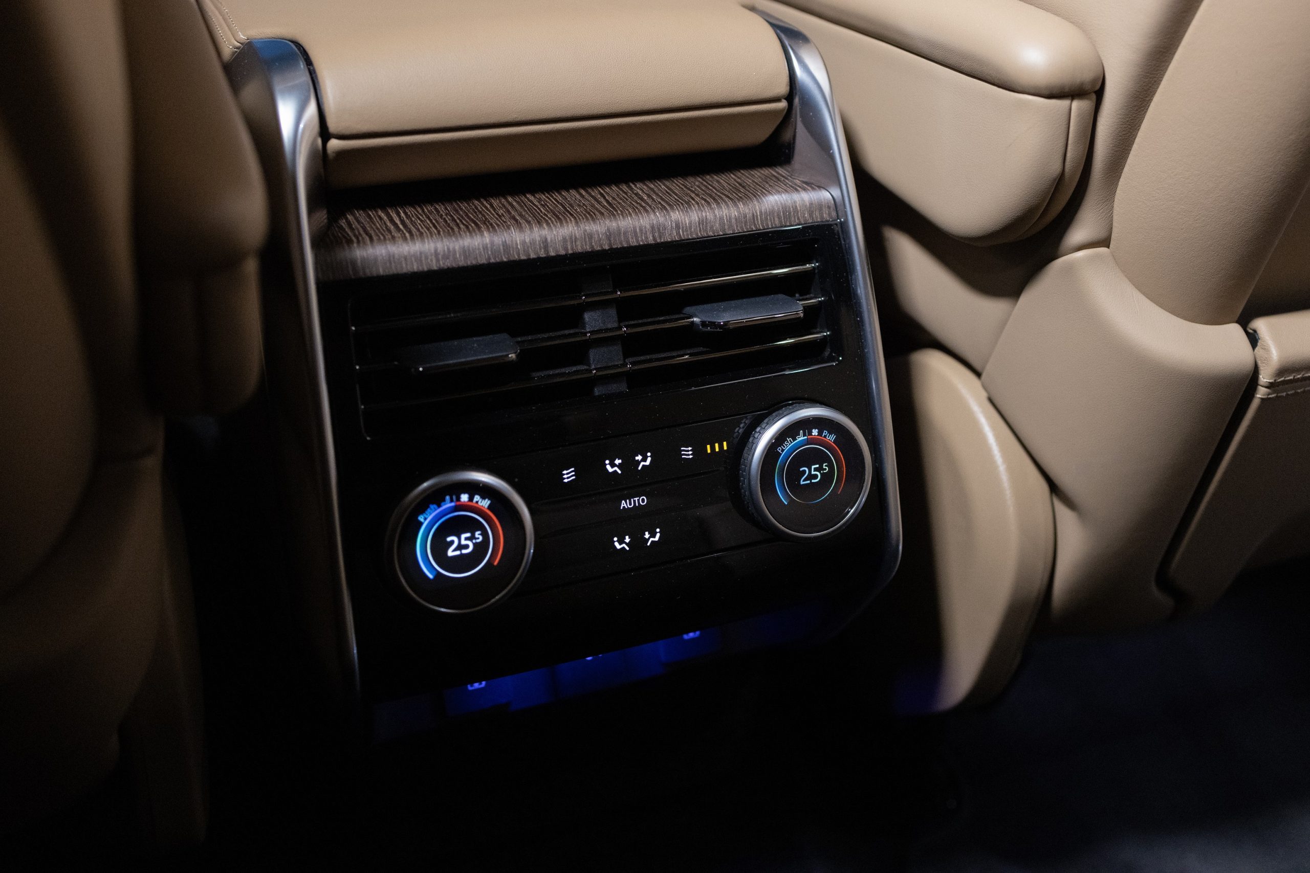 2023 Land Rover Range Rover D350 HSE