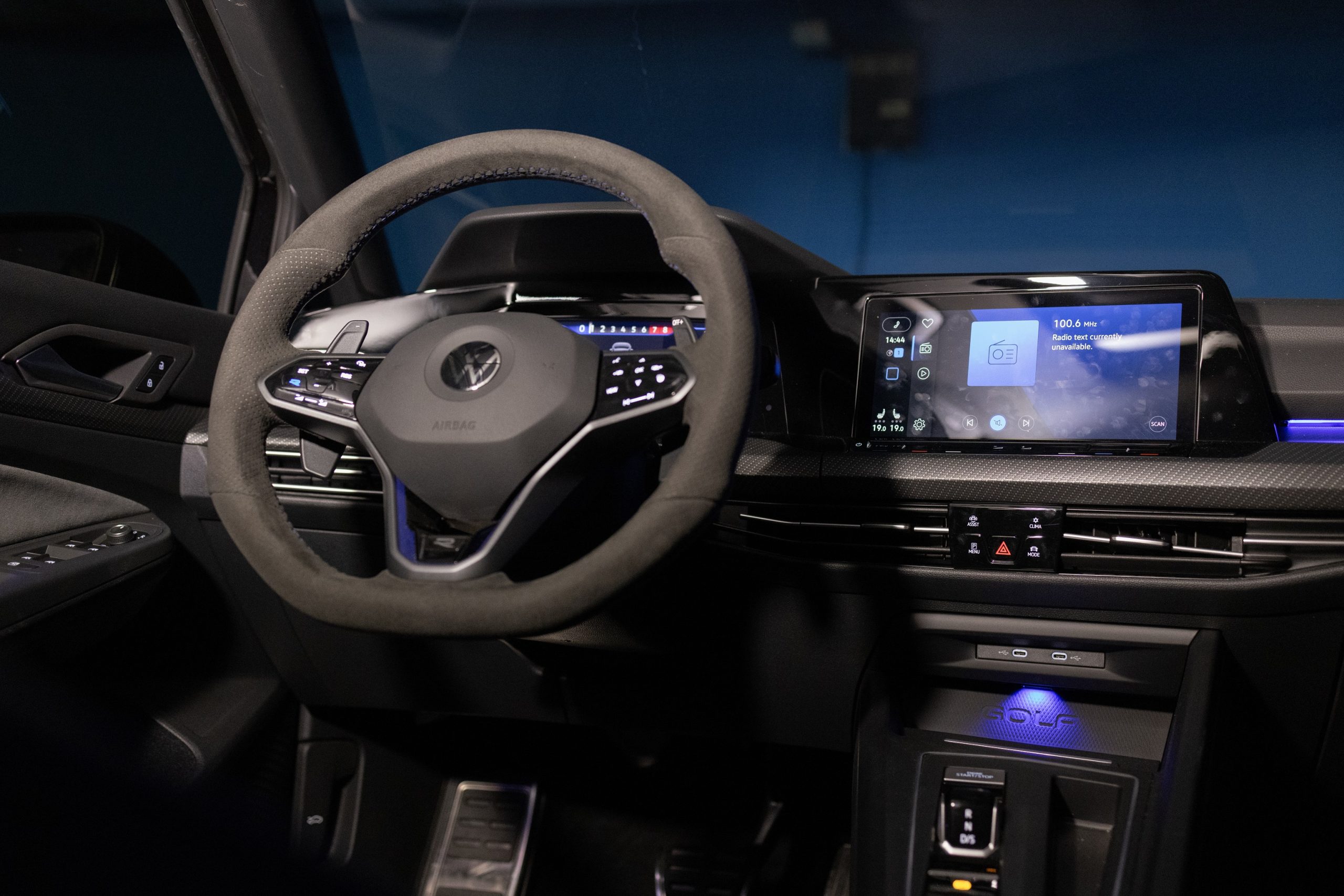 2022 Volkswagen Golf R