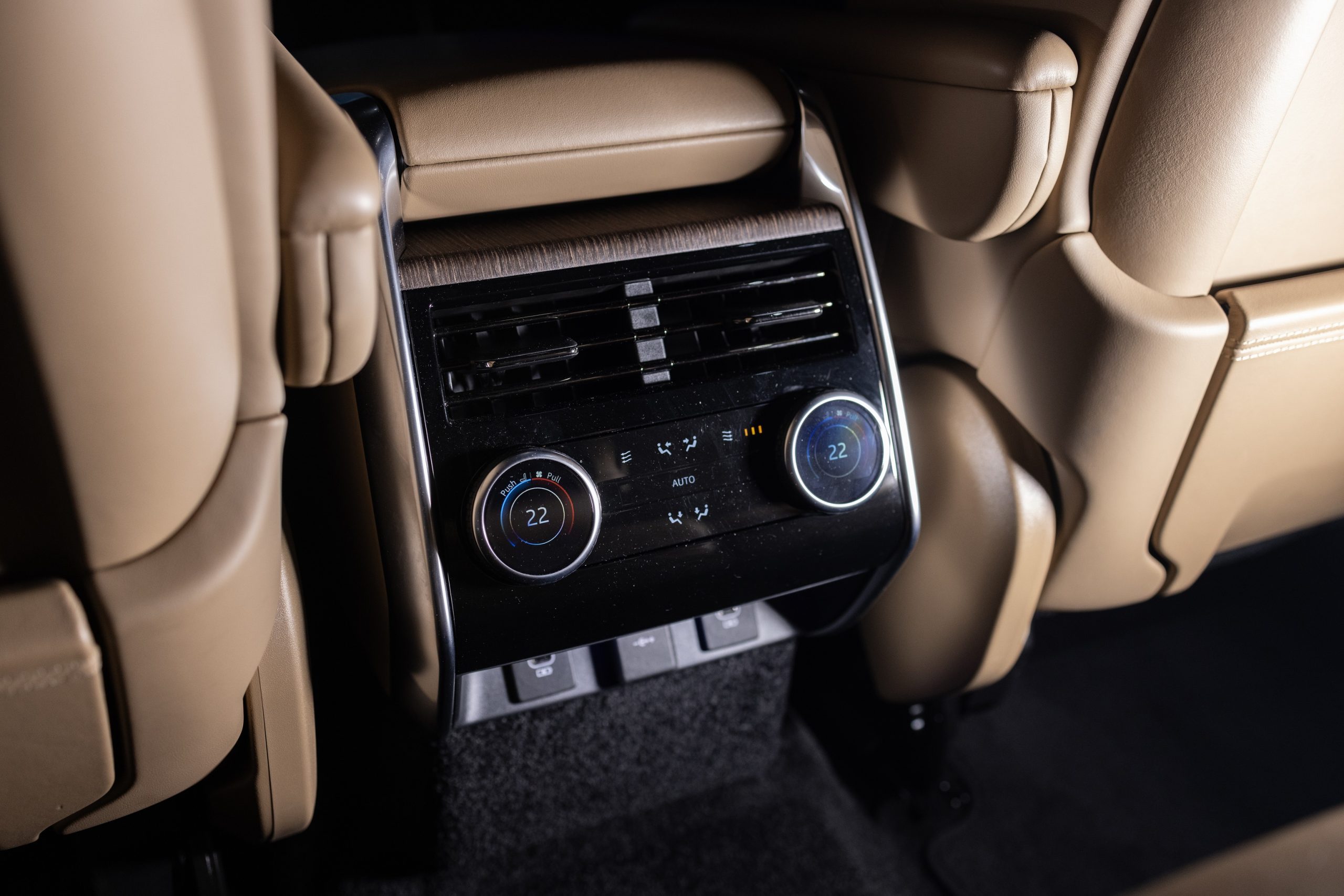 2023 Land Rover Range Rover D350 HSE