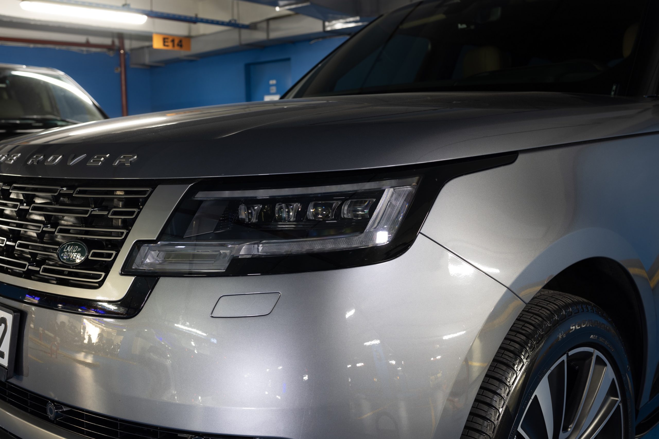 2023 Land Rover Range Rover D350 HSE