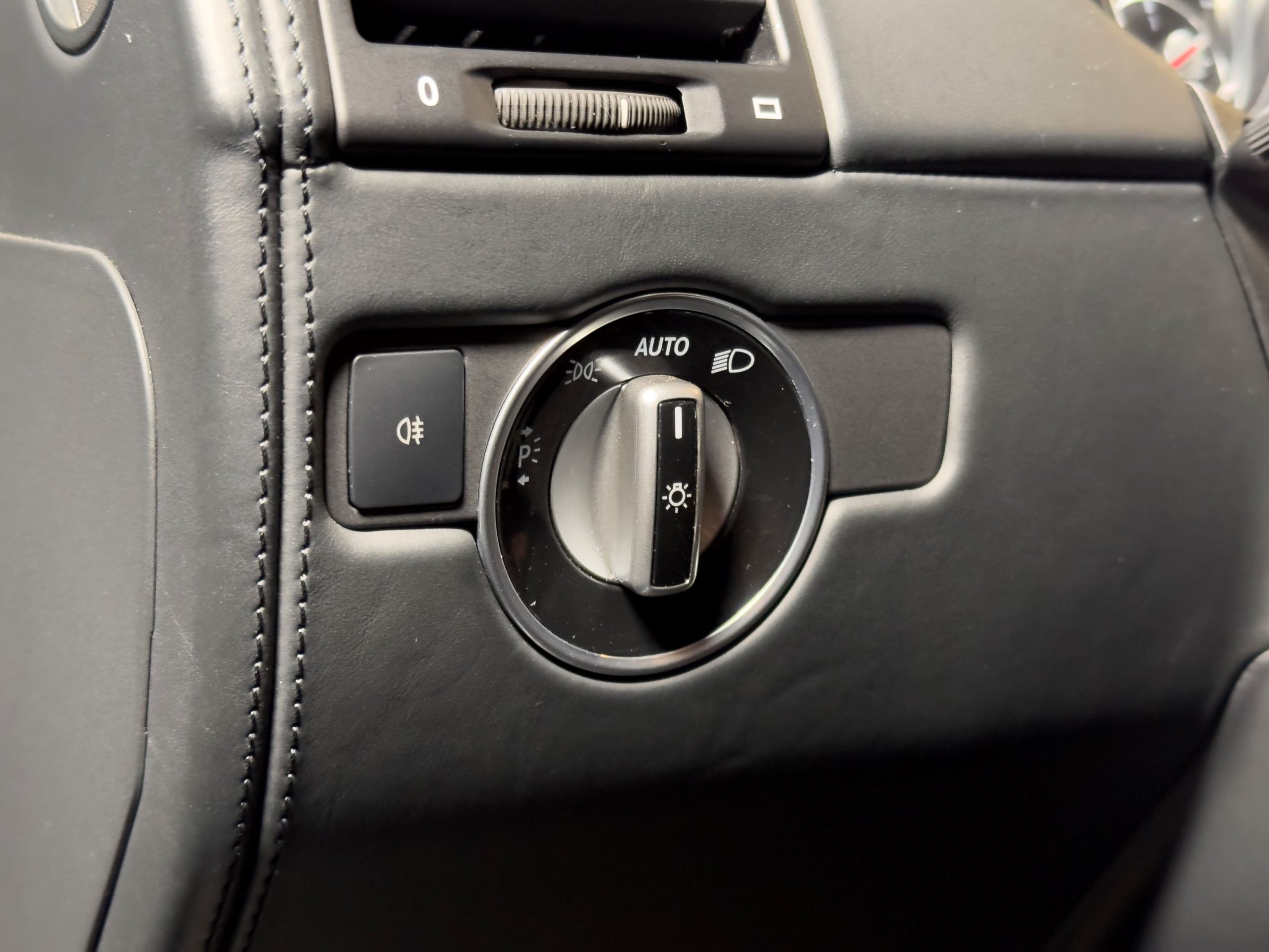 2015 Mercedes-Benz G63 AMG