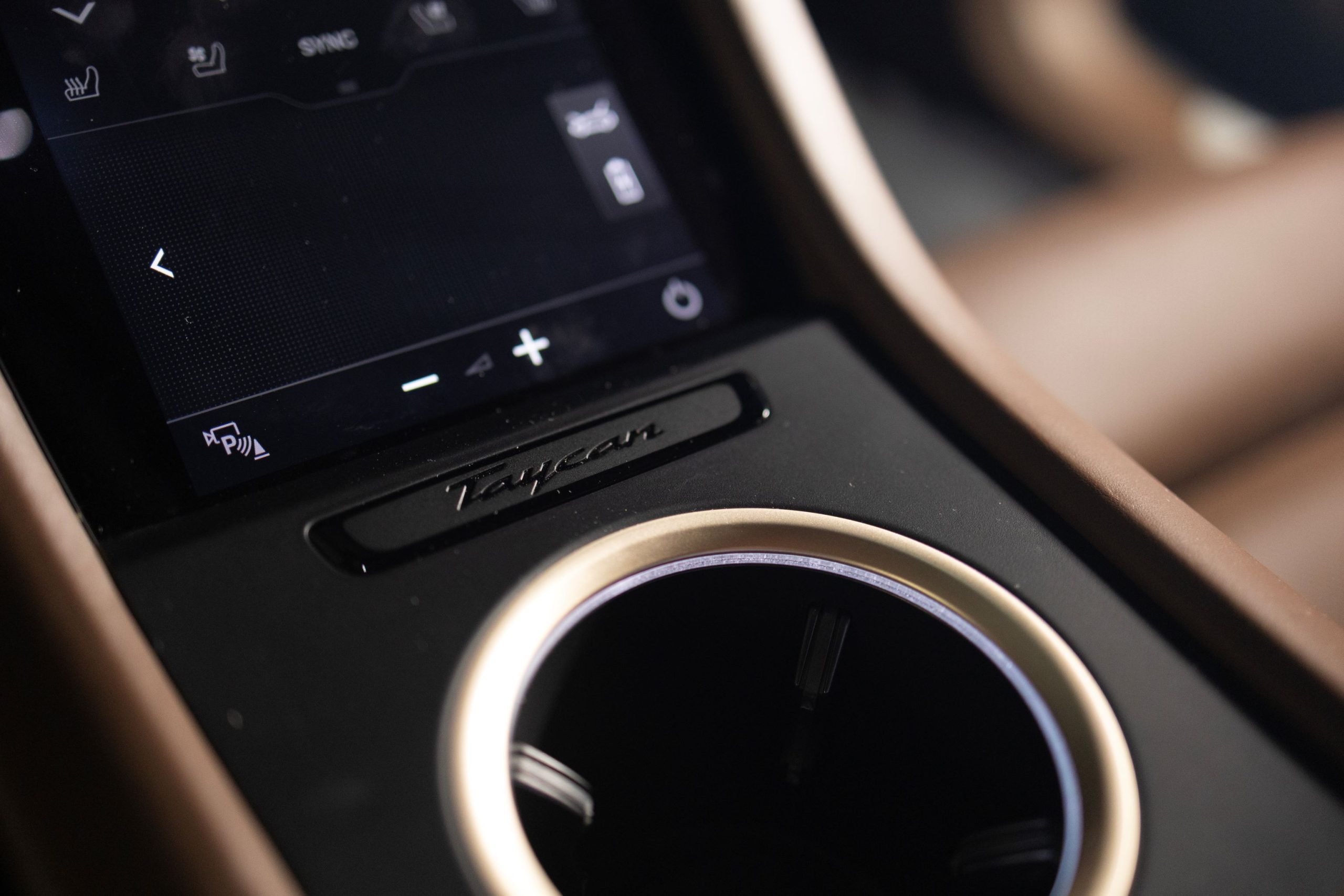 2021 Porsche Taycan 4S Performance Plus