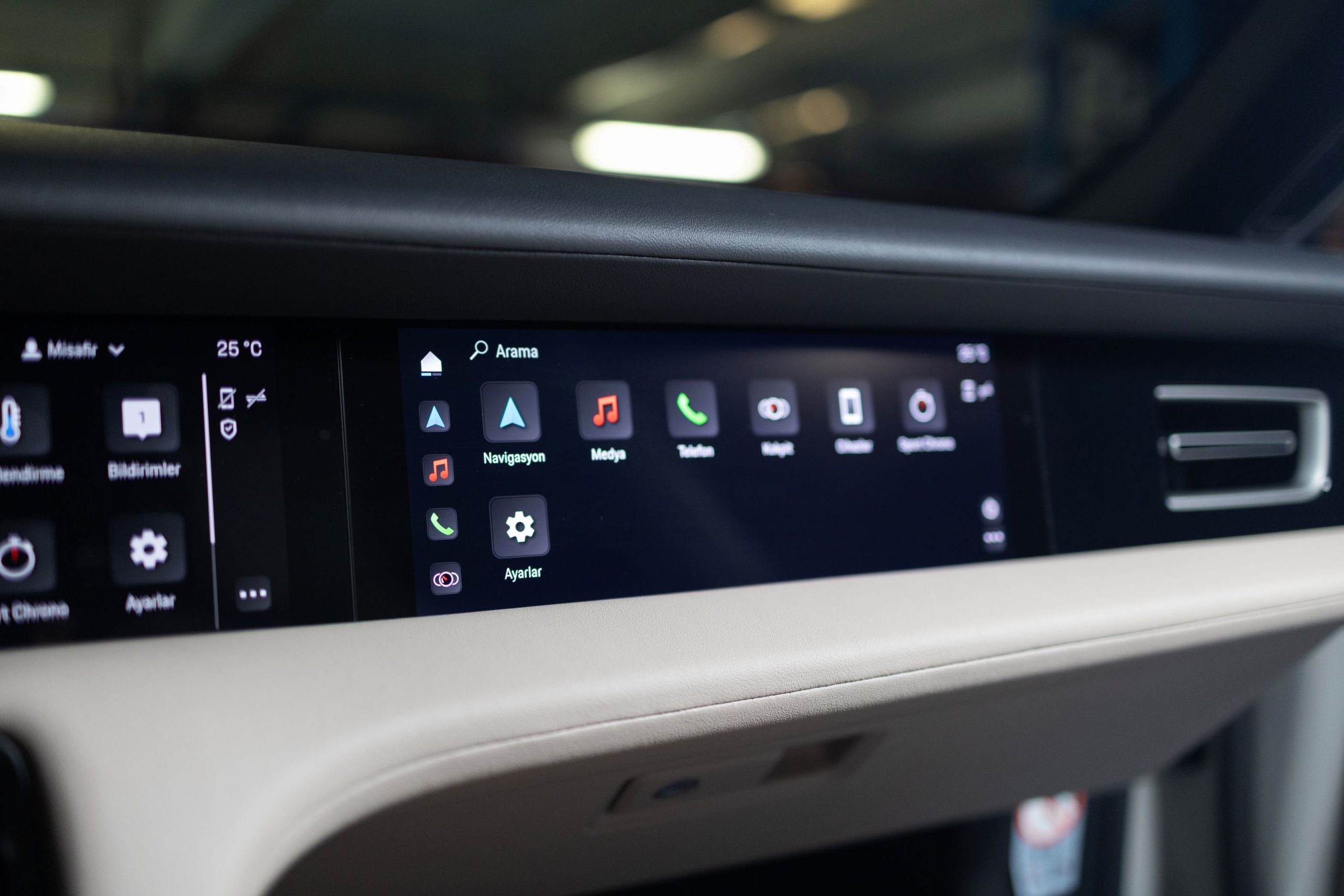 2021 Porsche Taycan 4S Performance Plus