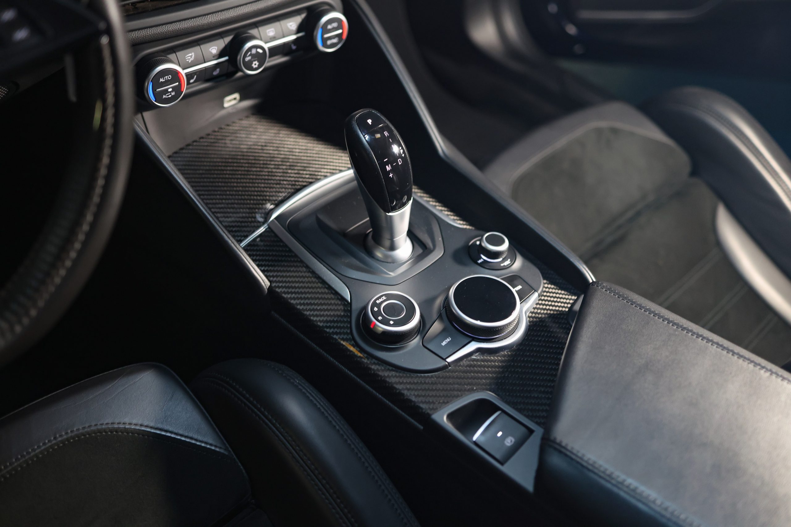 2016 Alfa Romeo Giulia QV