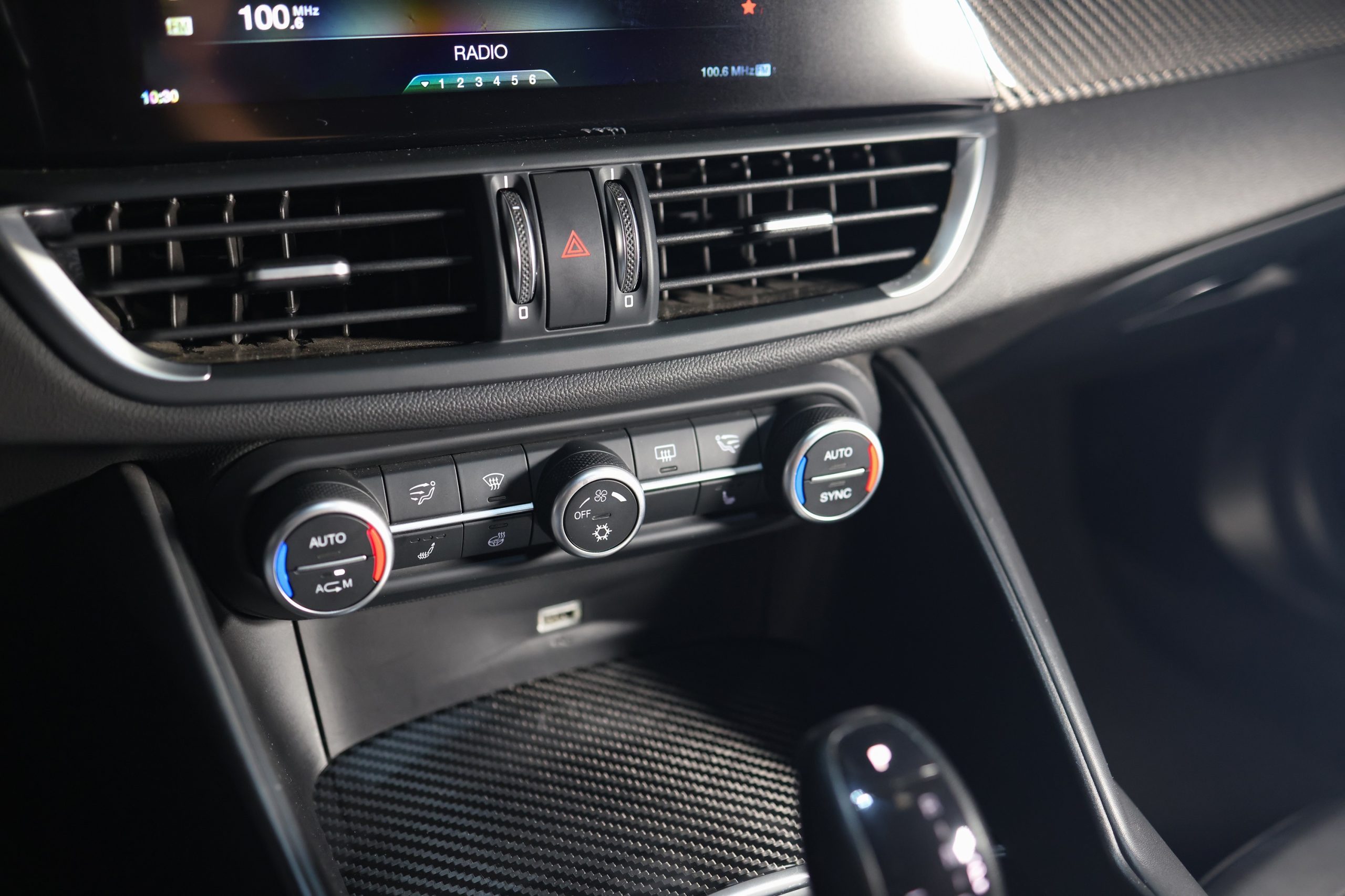 2016 Alfa Romeo Giulia QV