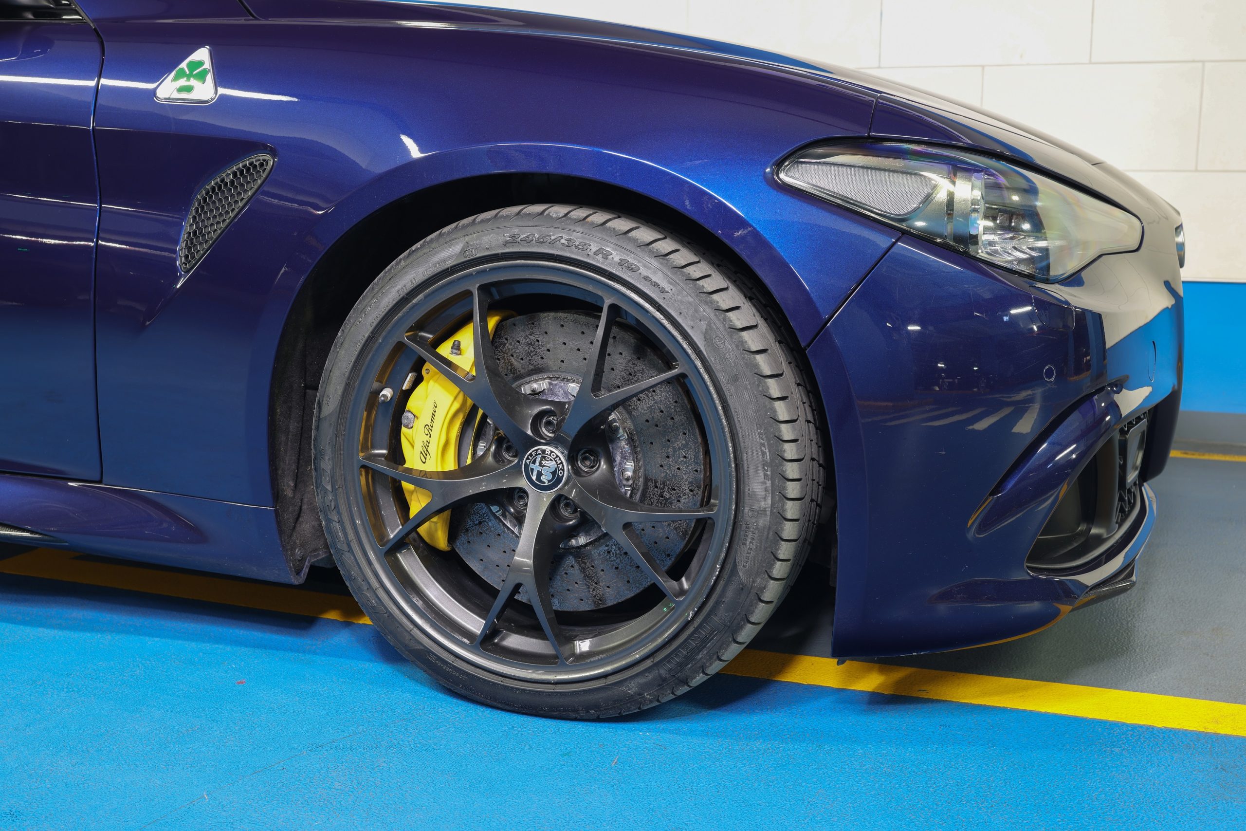 2016 Alfa Romeo Giulia QV