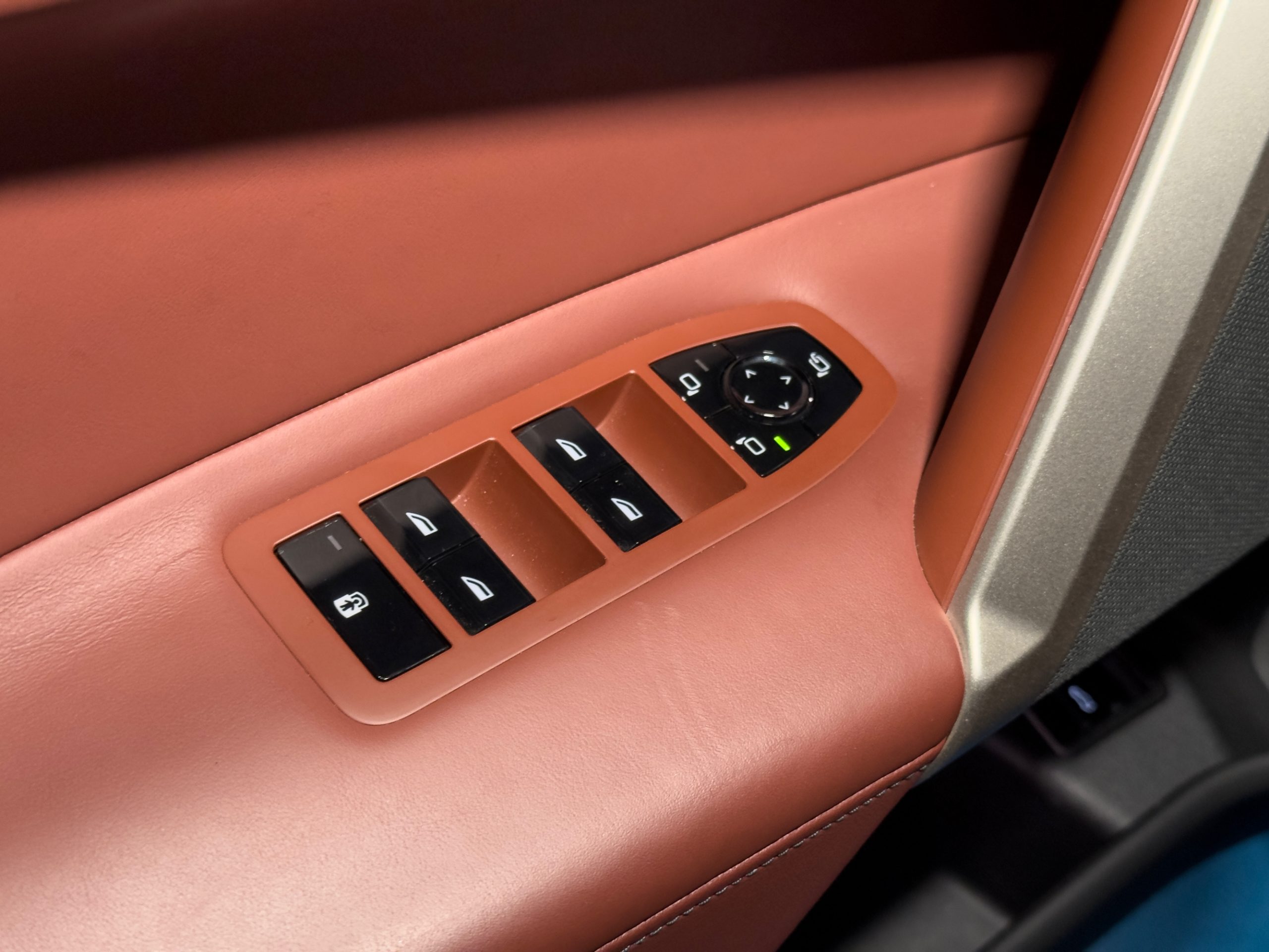 2022 BMW iX XDrive50