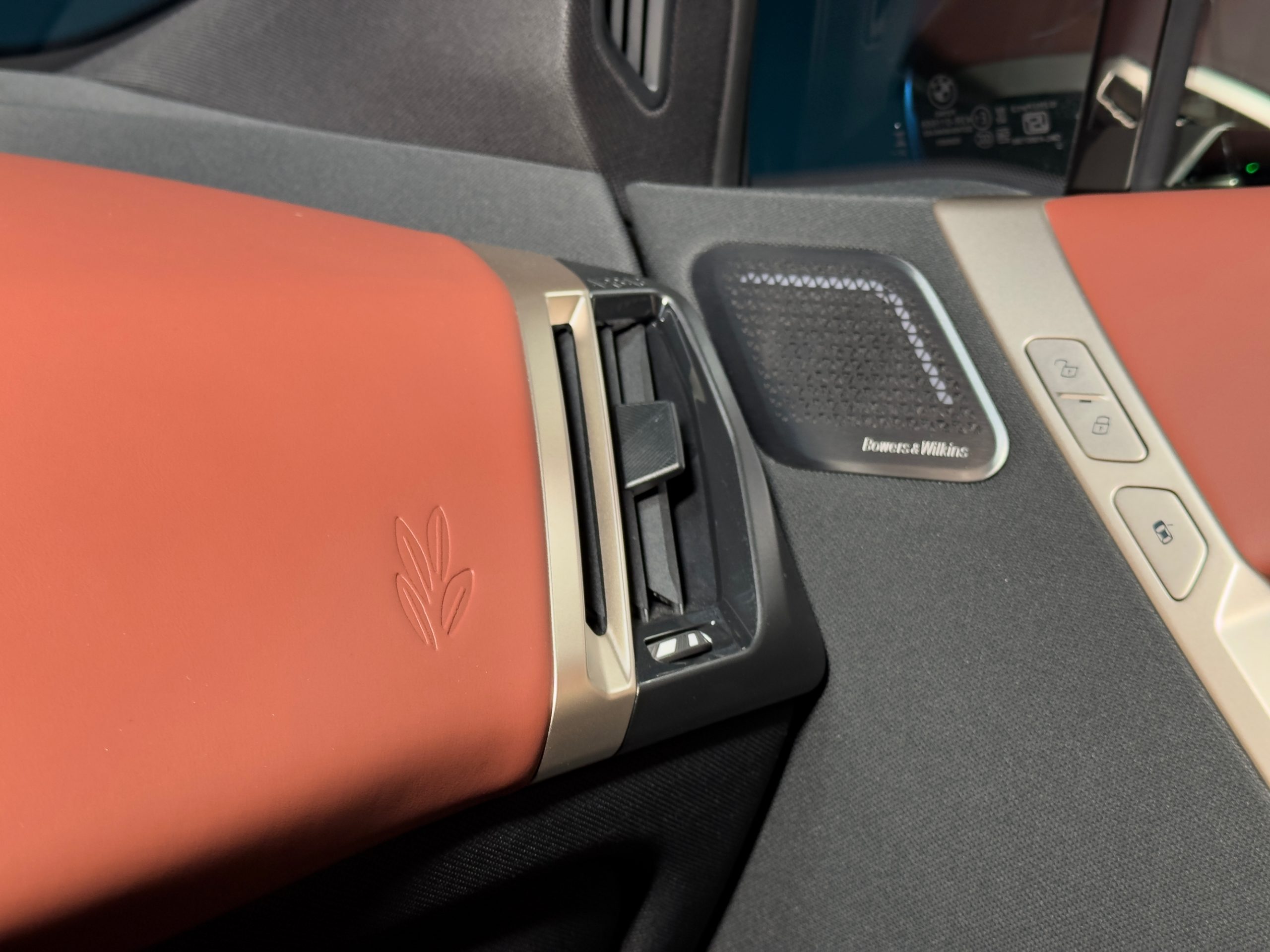 2022 BMW iX XDrive50