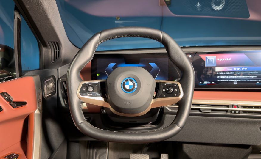 2022 BMW iX XDrive50