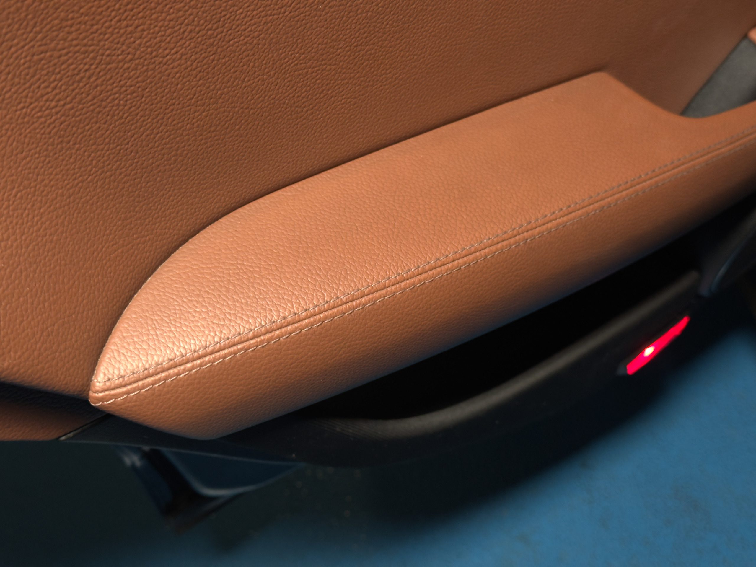 2010 MERCEDES-BENZ C 180 KOMPRESSOR BLUEEFFICIENCY AMG