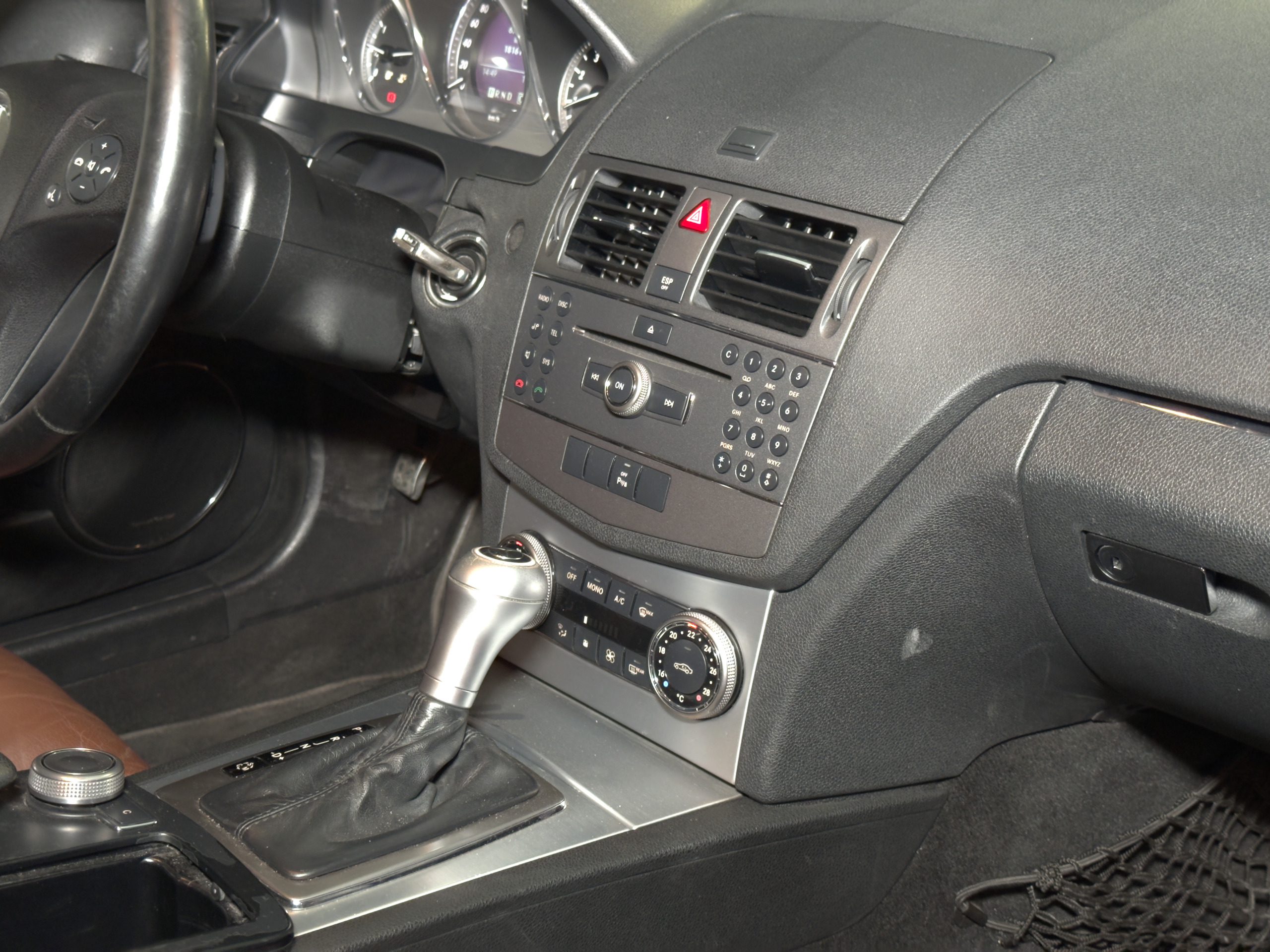 2010 MERCEDES-BENZ C 180 KOMPRESSOR BLUEEFFICIENCY AMG