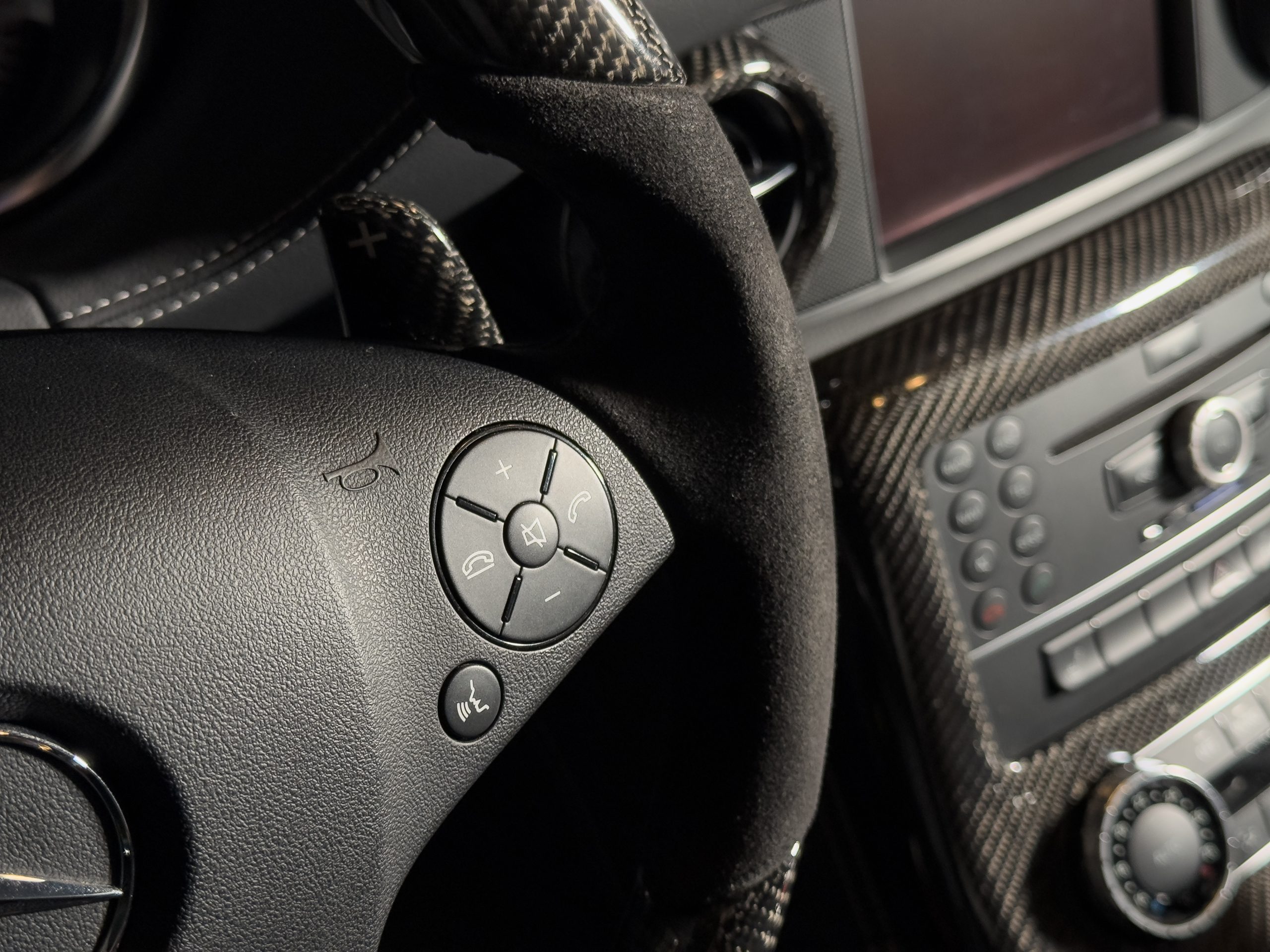 2011 Mercedes-Benz SLS AMG