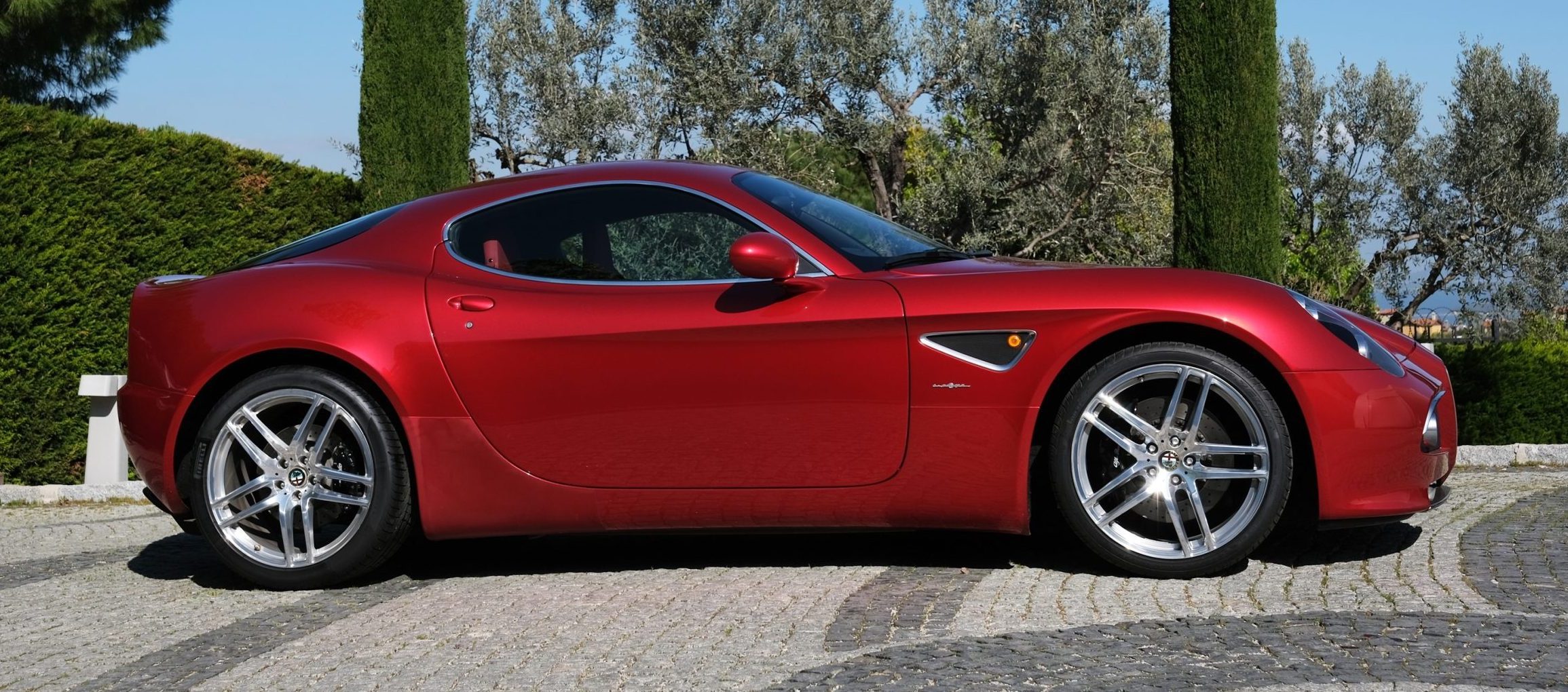 2009 Alfa Romeo 8C Competizione