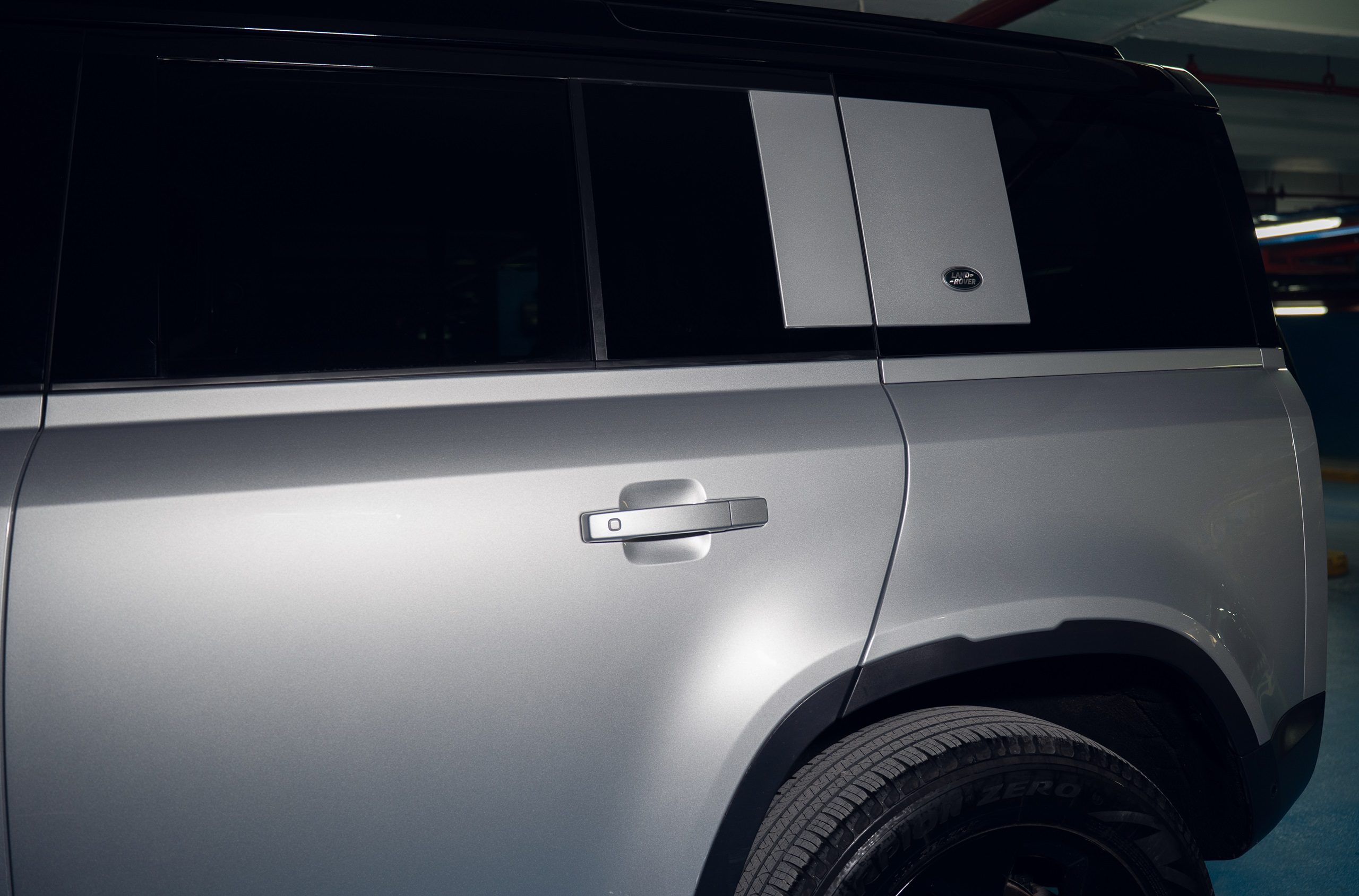 2020 Land Rover Defender D240 SE