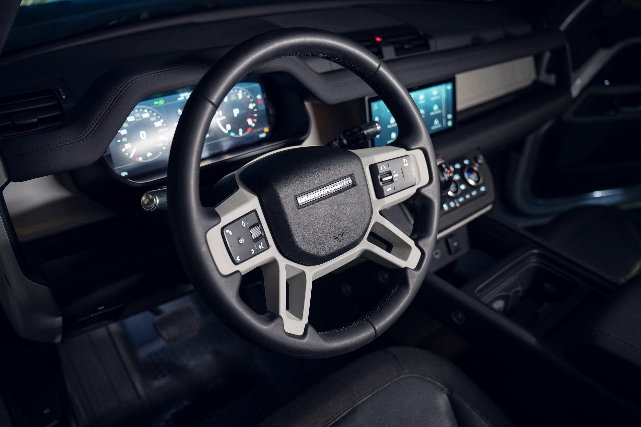 2020 Land Rover Defender D240 SE