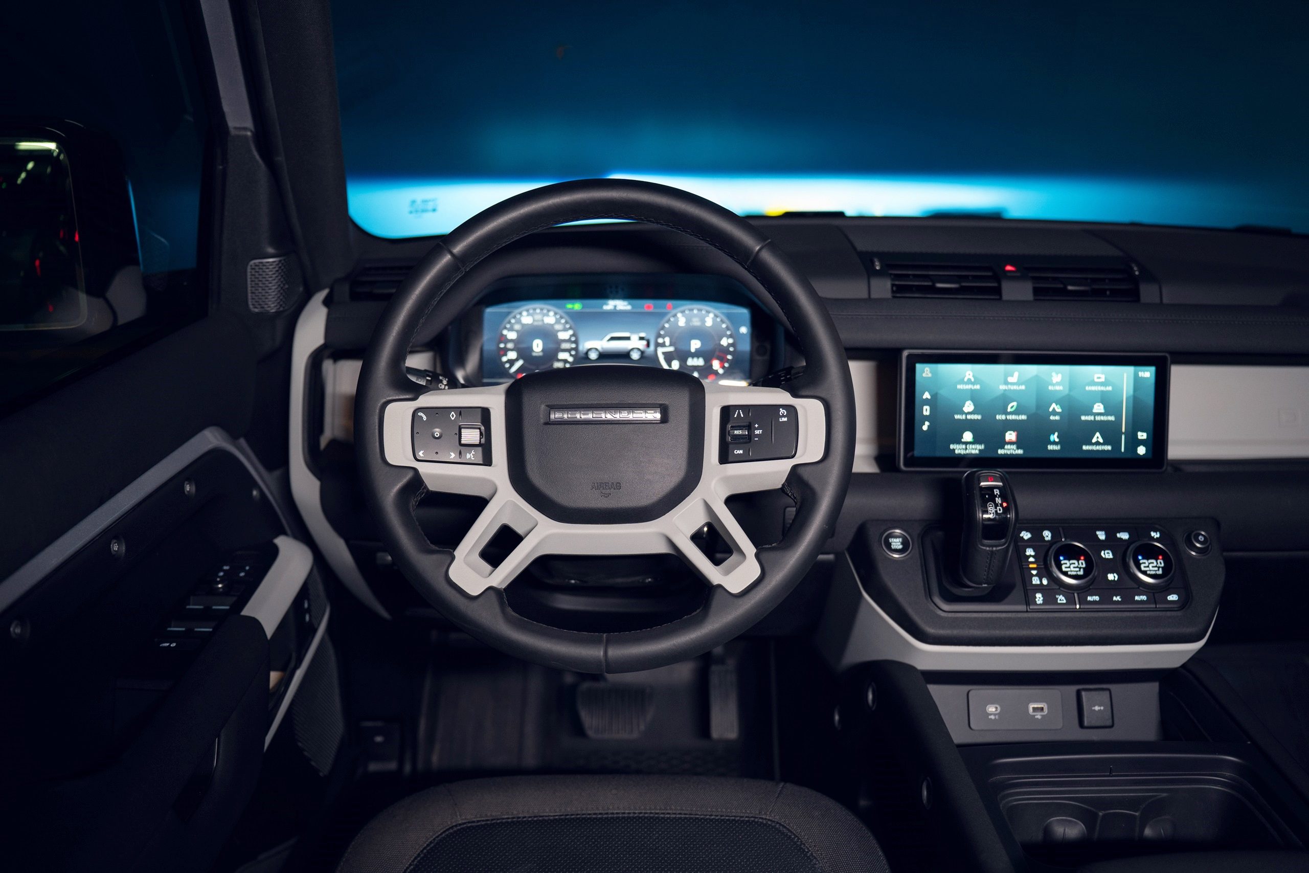 2020 Land Rover Defender D240 SE