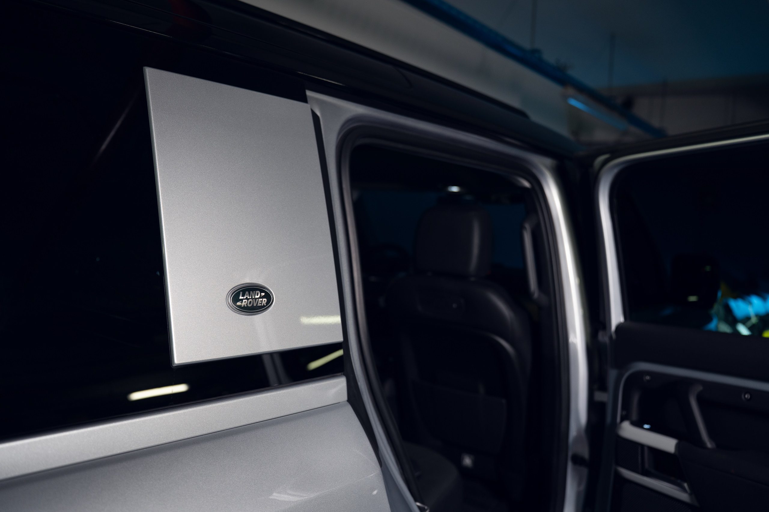 2020 Land Rover Defender D240 SE