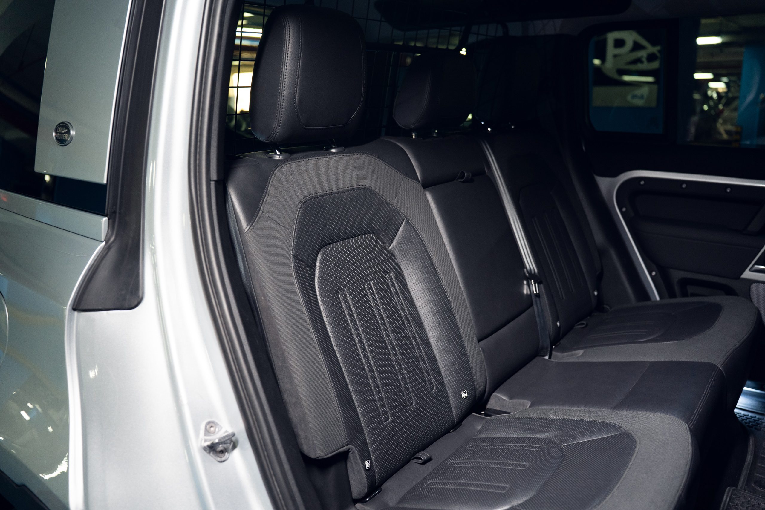 2020 Land Rover Defender D240 SE