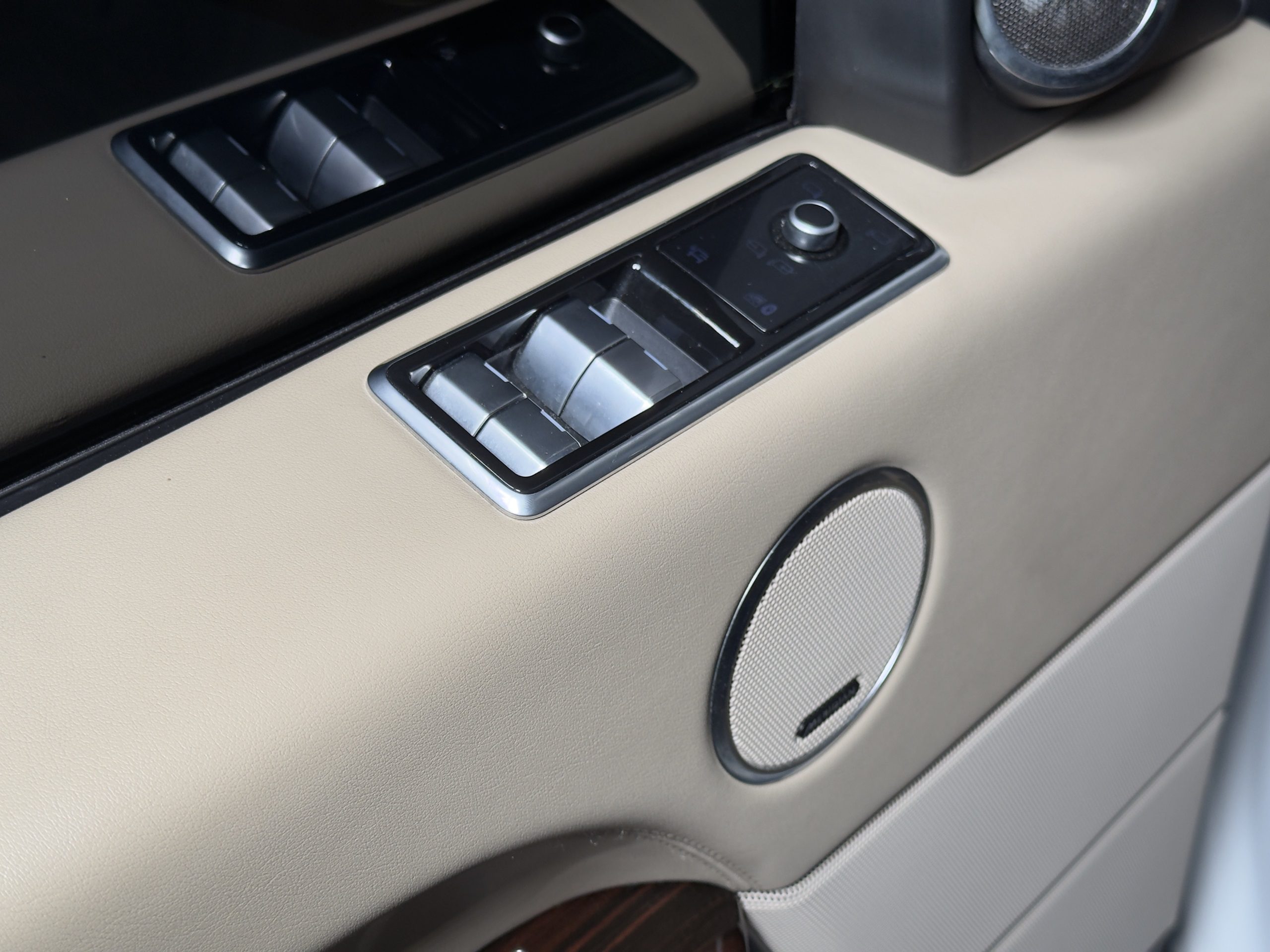 2015 Land Rover Range Rover TDV6 Vogue