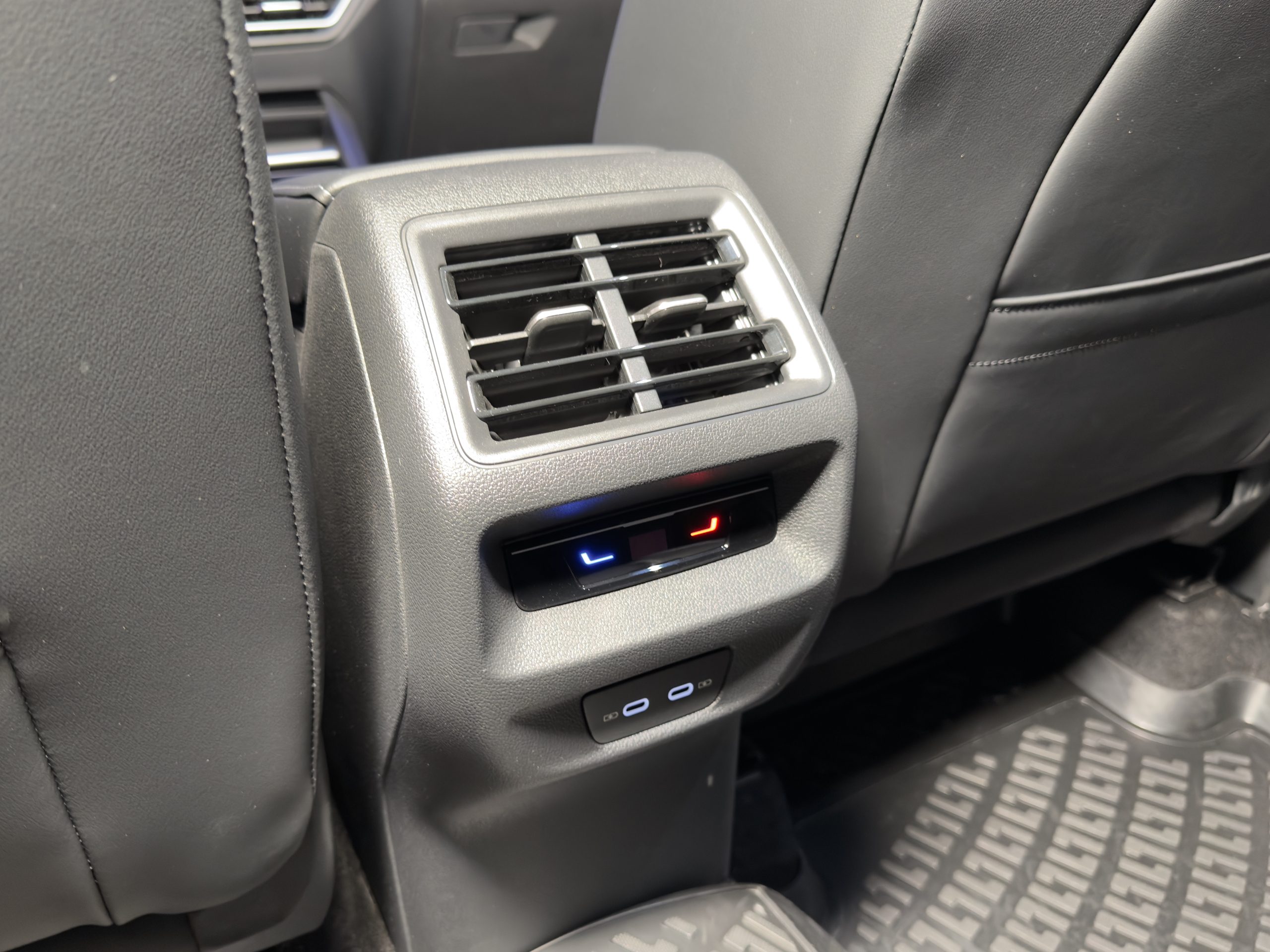 2024 Volkswagen Tiguan 1.5 eTSI R-Line