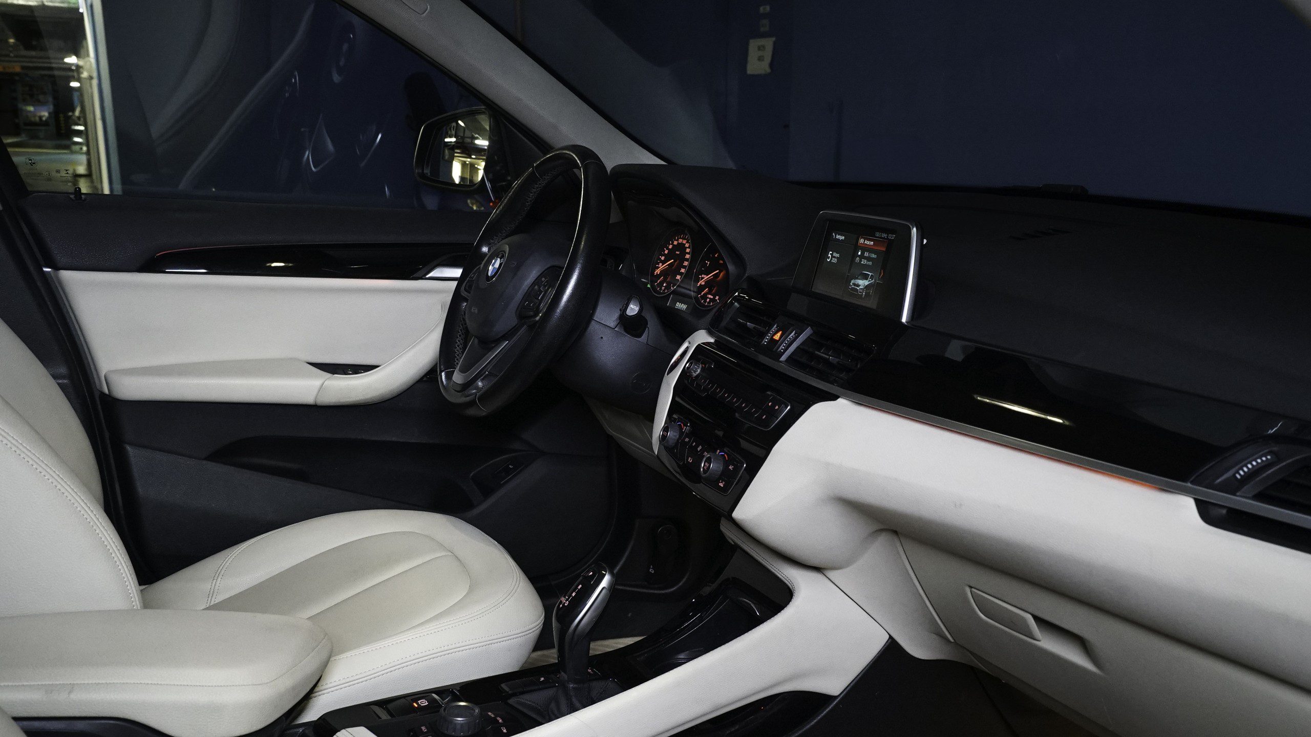 2017 BMW X1 sDrive18i