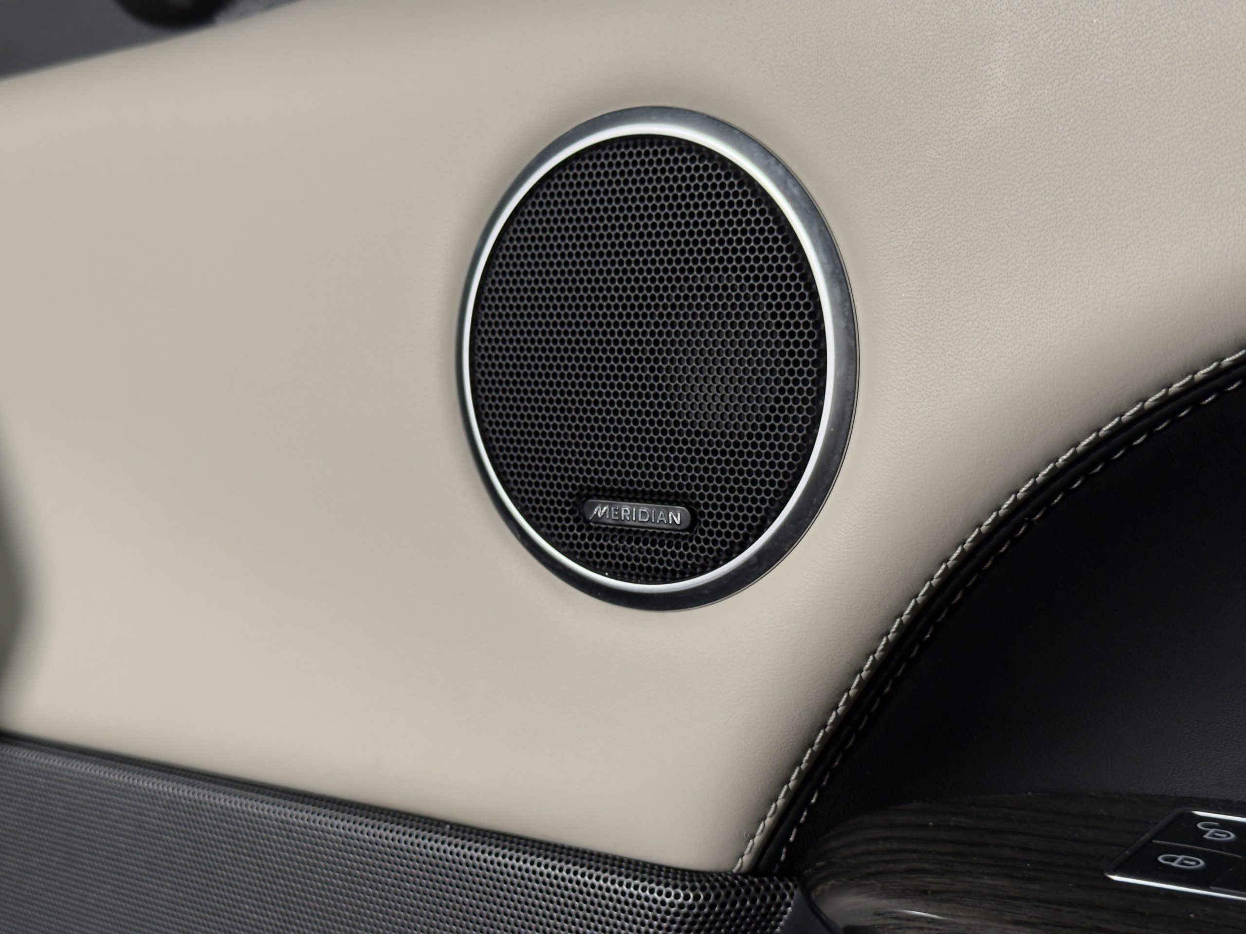 2020 Land Rover Range Rover Sport P400e HSE Dynamic