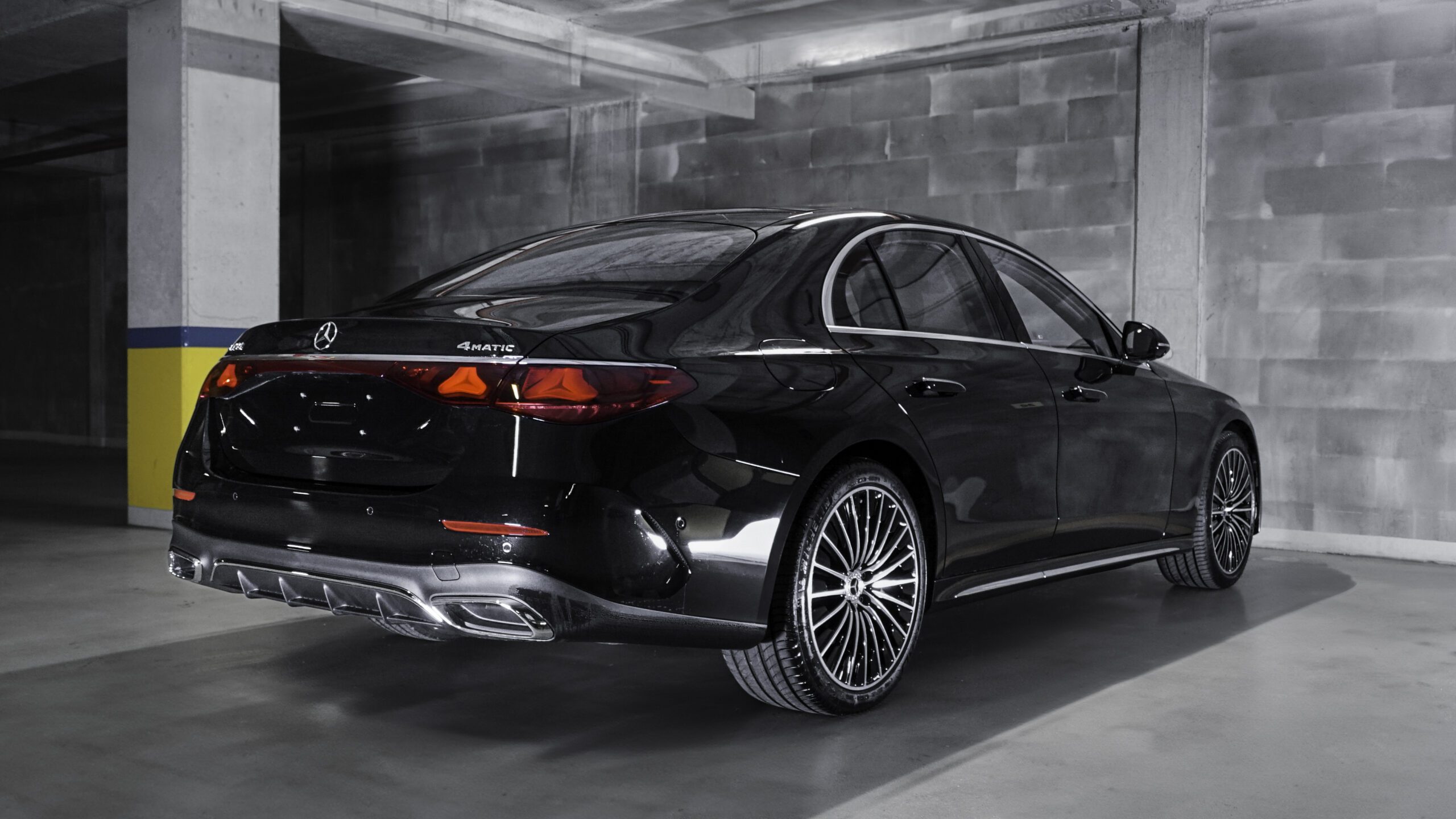 2025 Mercedes-Benz E450 4Matic AMG