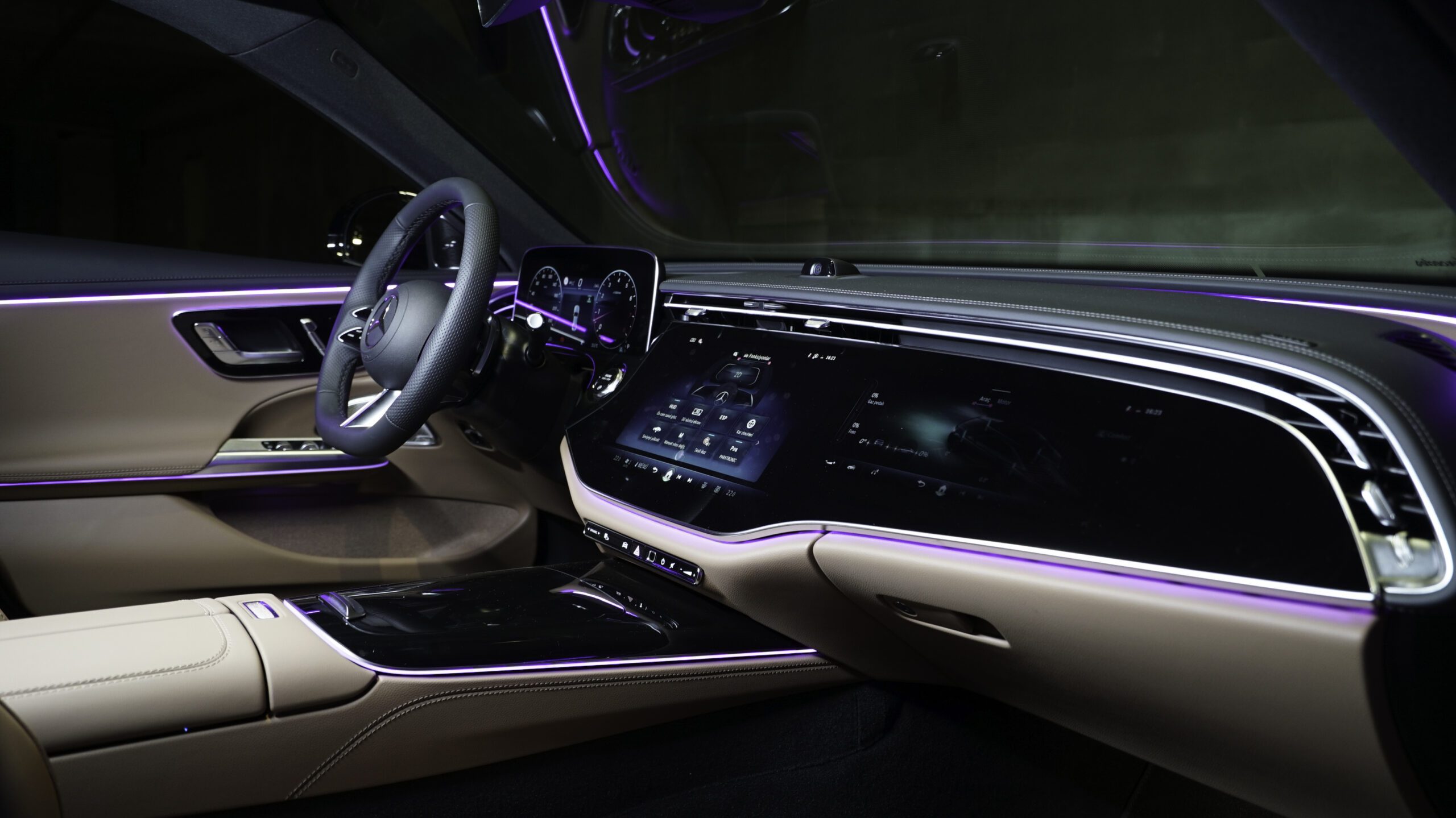 2025 Mercedes-Benz E450 4Matic AMG