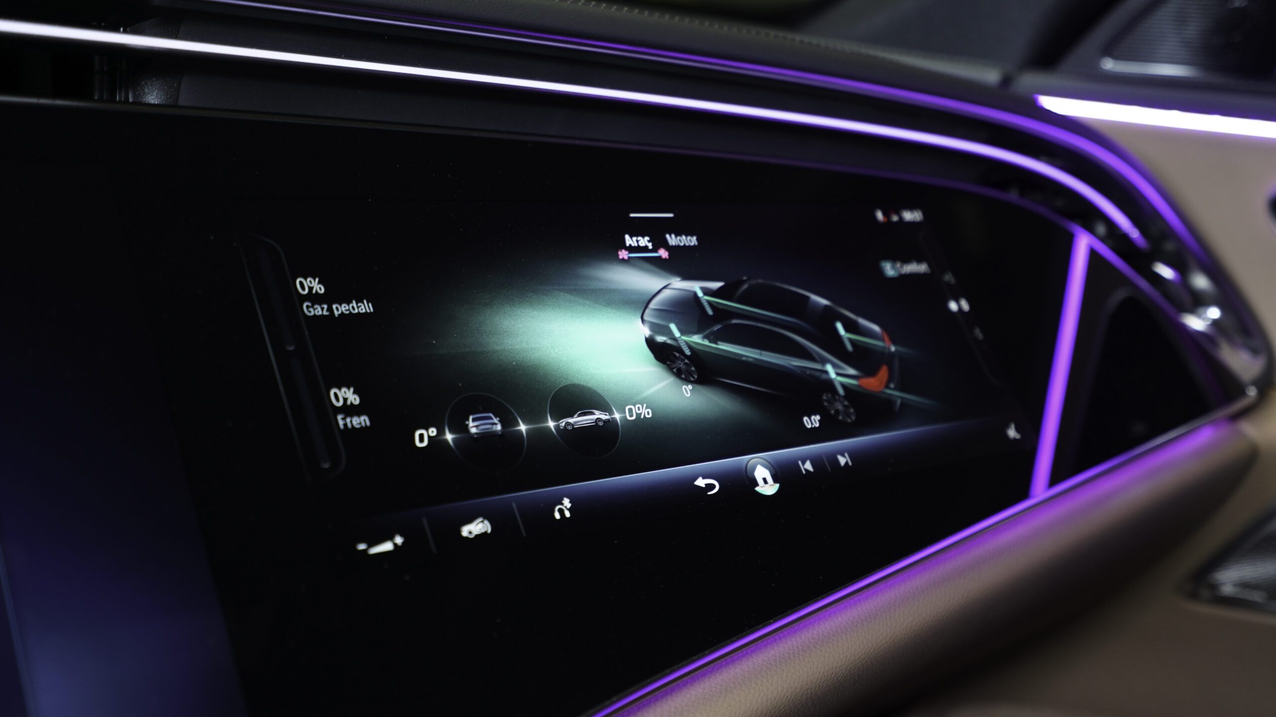 2025 Mercedes-Benz E450 4Matic AMG