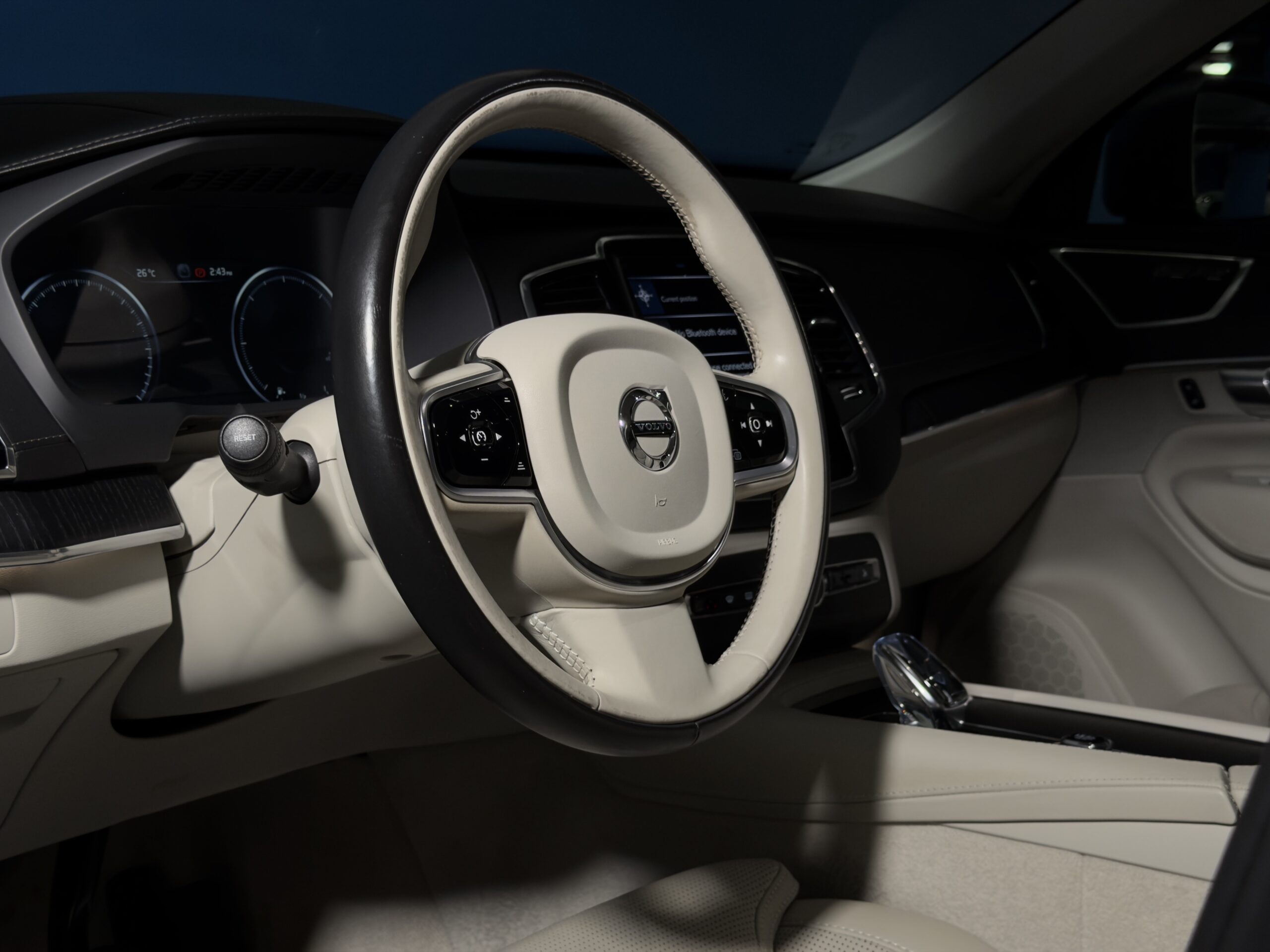 2019 Volvo XC90 B5 Inscription