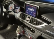 2017 AUDI RS6 Avant Performance