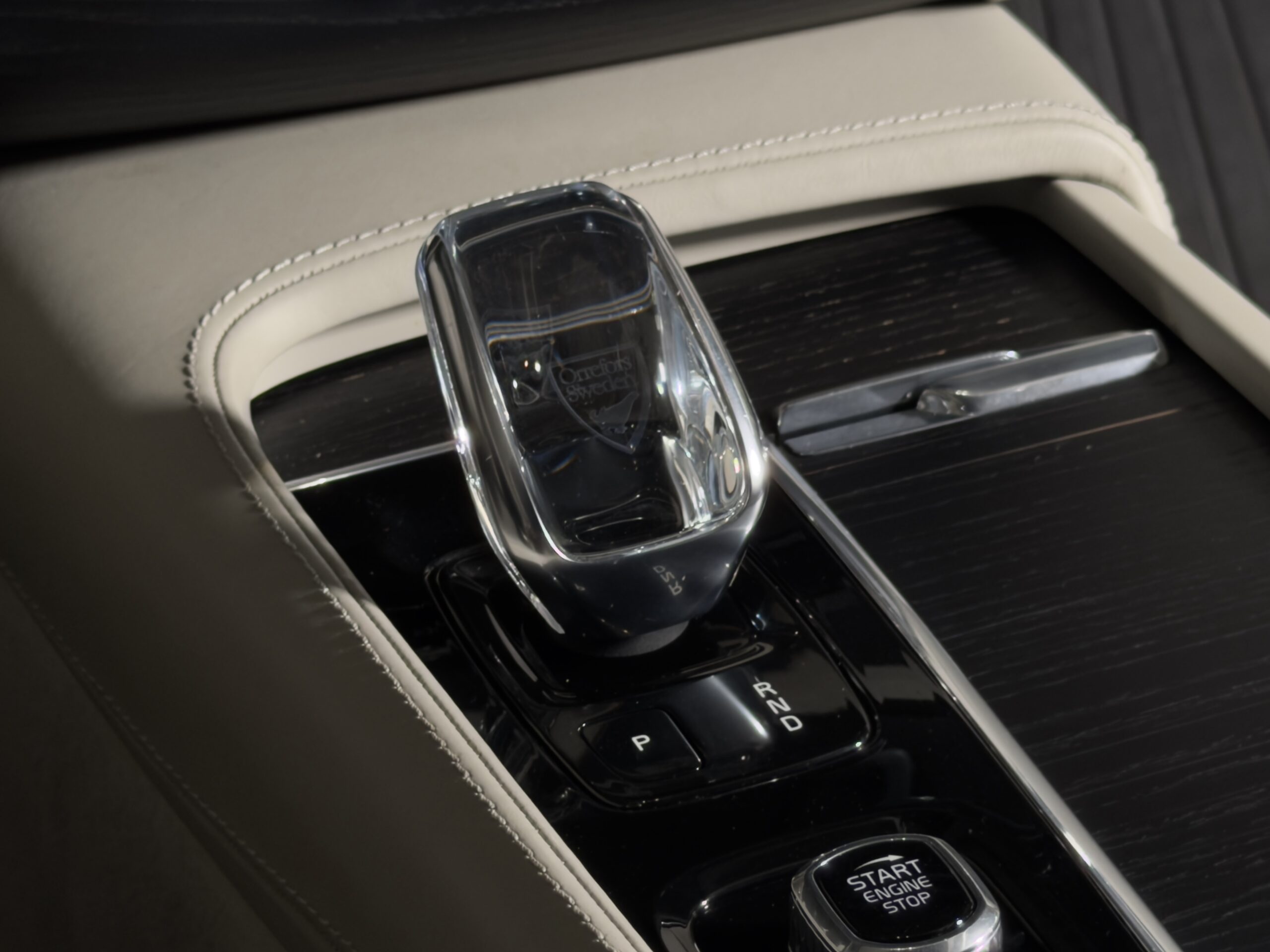 2019 Volvo XC90 B5 Inscription