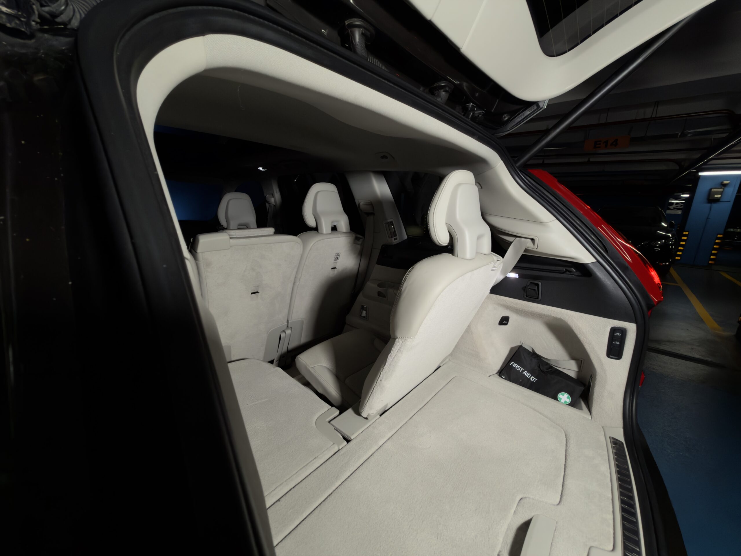 2019 Volvo XC90 B5 Inscription