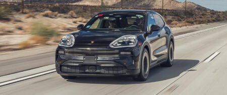 Porsche Cayenne EV: 113 kWh batarya, 600 km menzil ve 400 kW şarj gücü